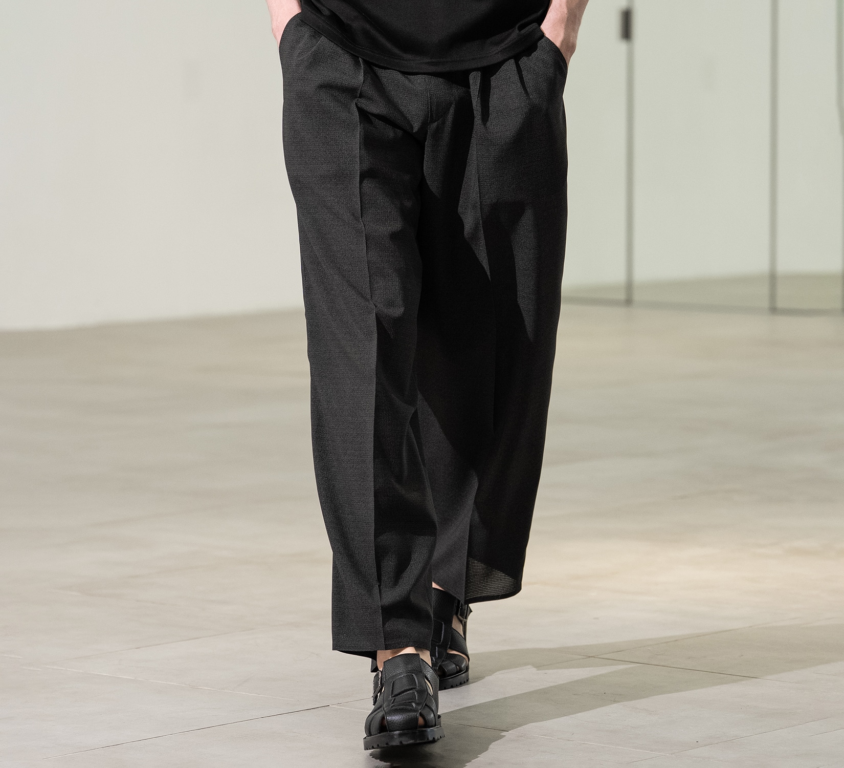 Cool-flex WIDE TROUSERS 2