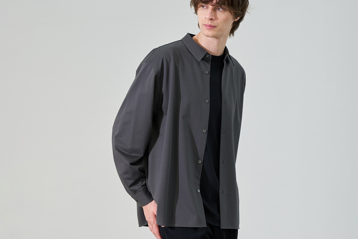 新色DARK GREYの質感