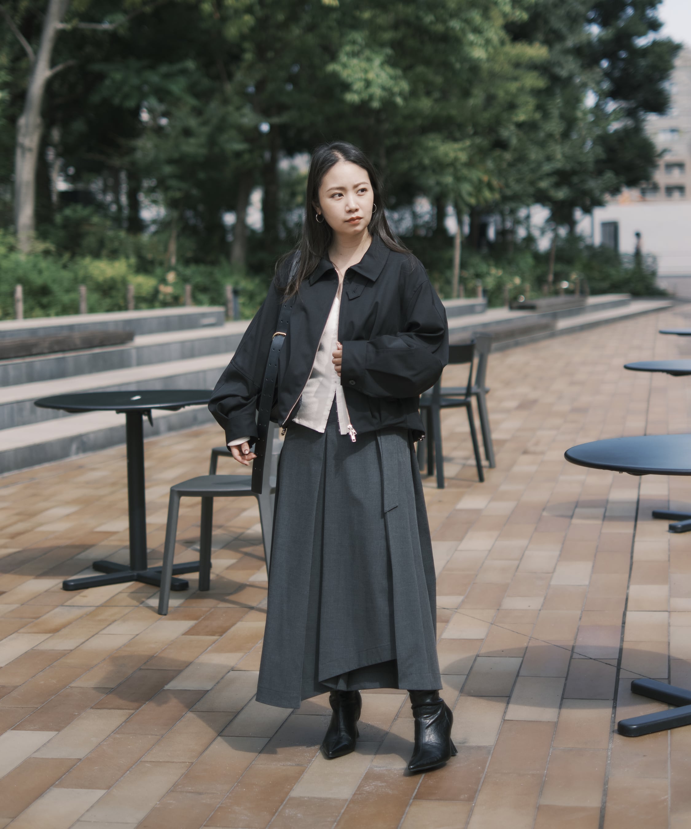 Wool Balloon Blouson 全身スタイル