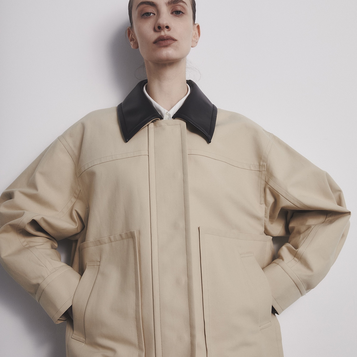 Volume Sleeve Cover Blouson