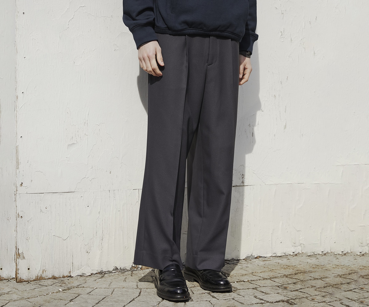 ストレートシルエット