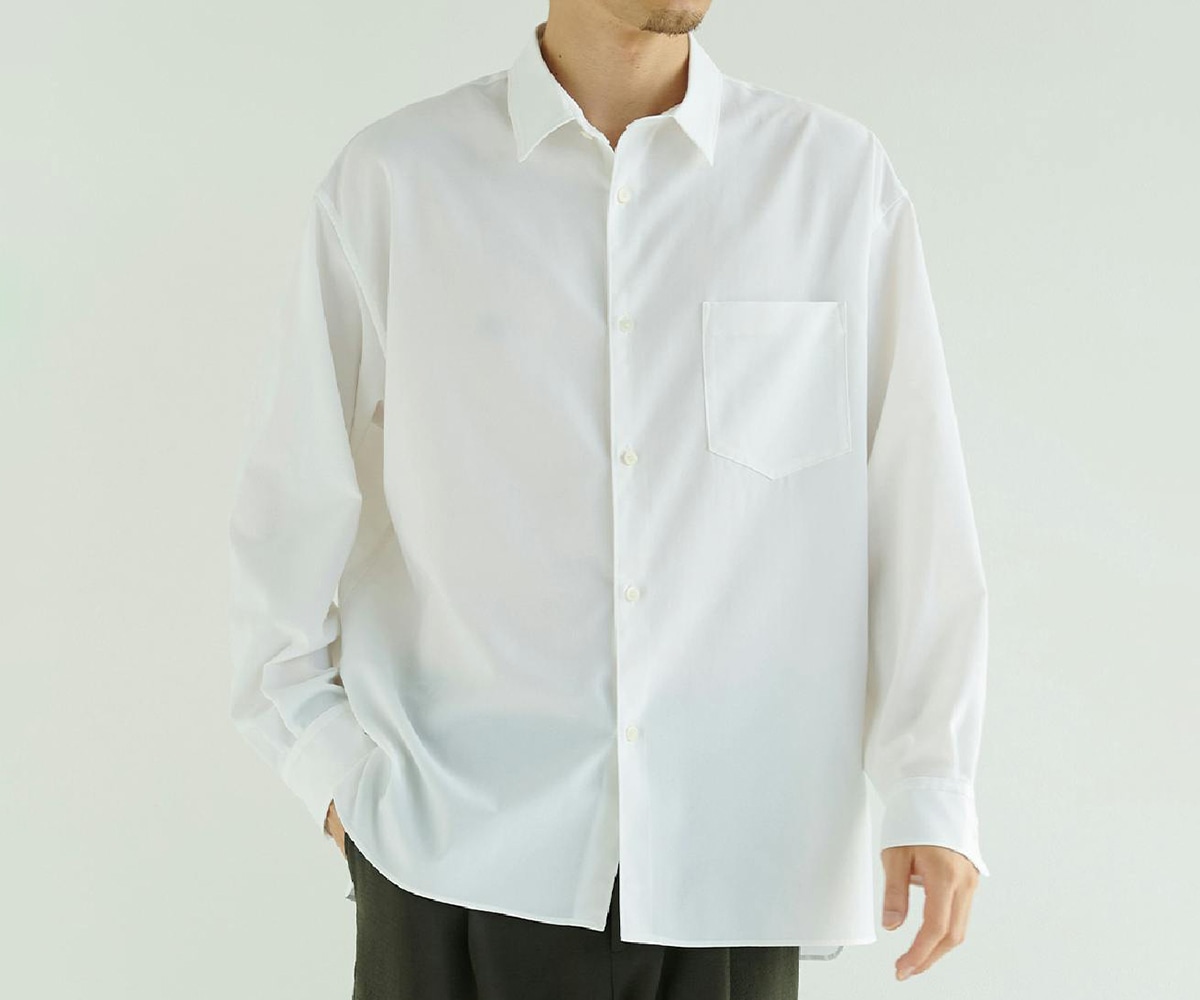 白シャツ