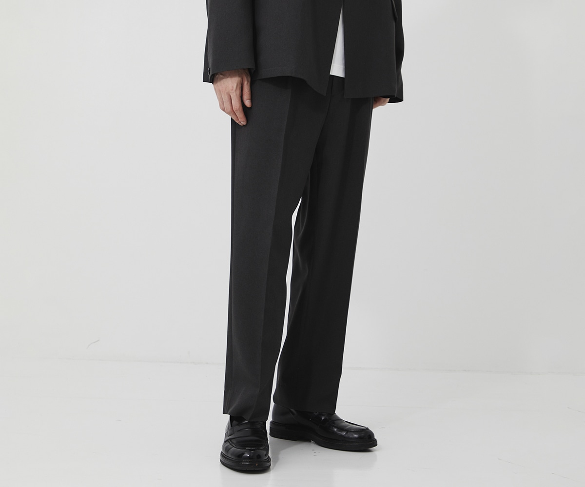 SEA WOOL TAPERED SLACKS detail