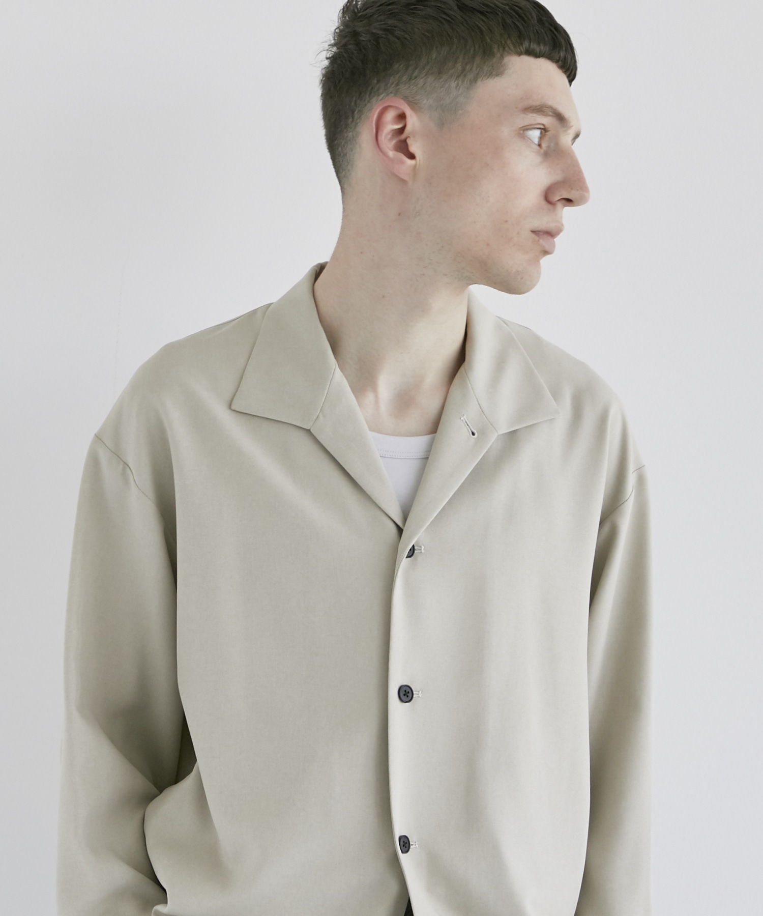 GREY BEIGE