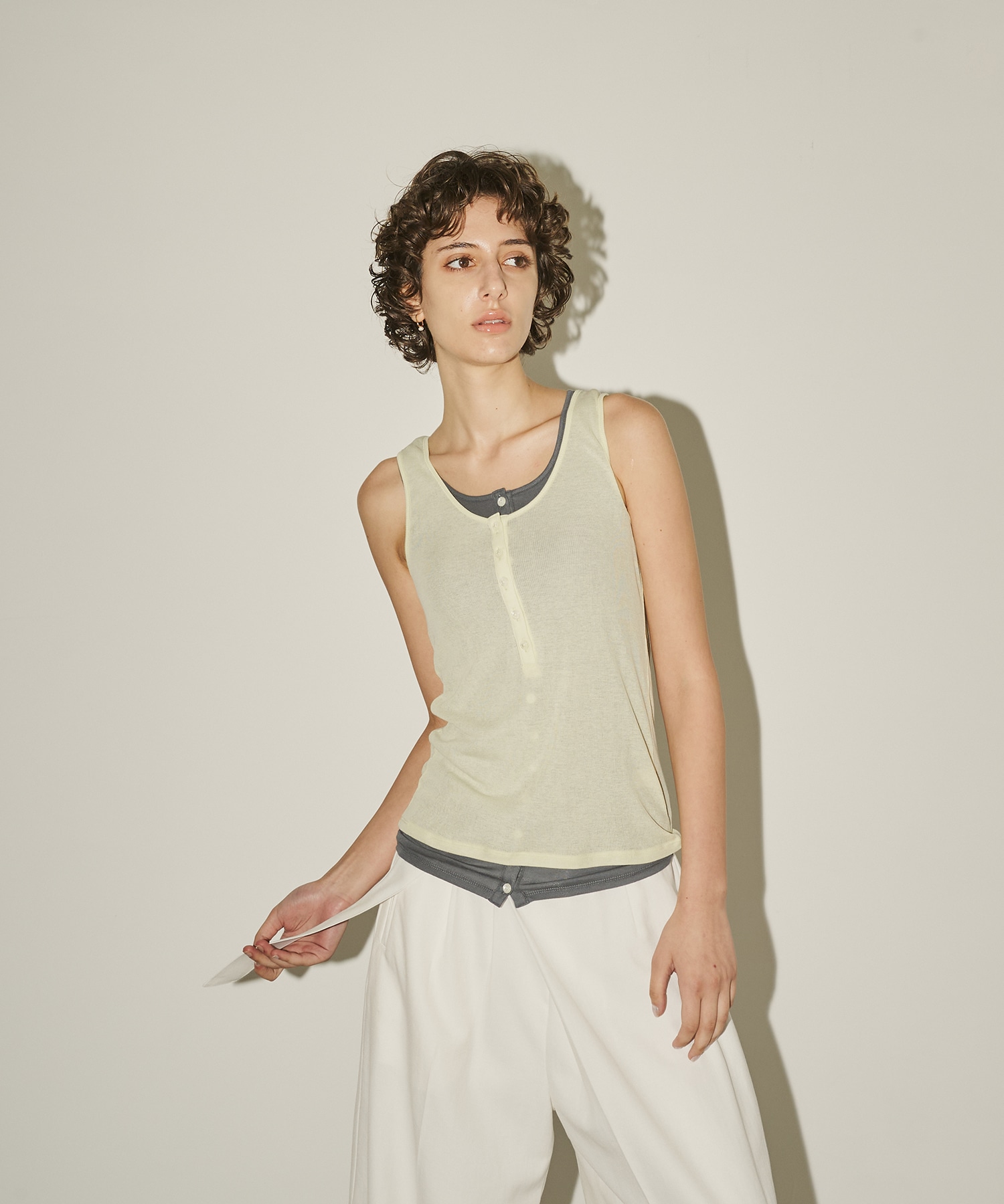 LIGHT GREEN