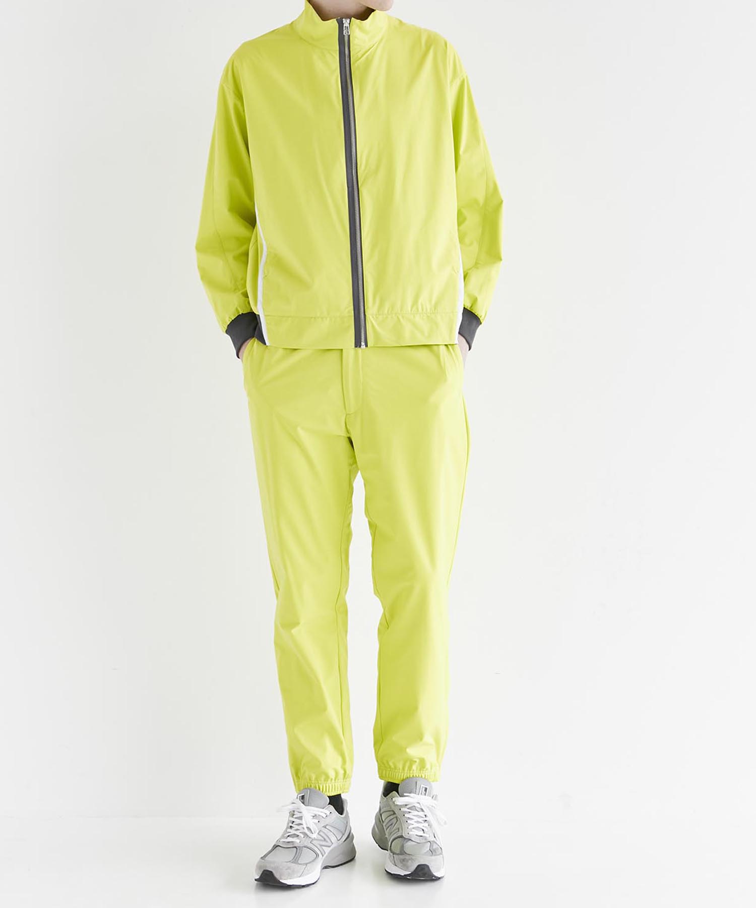 ATHLETE 2.5レイヤートラックジャケット