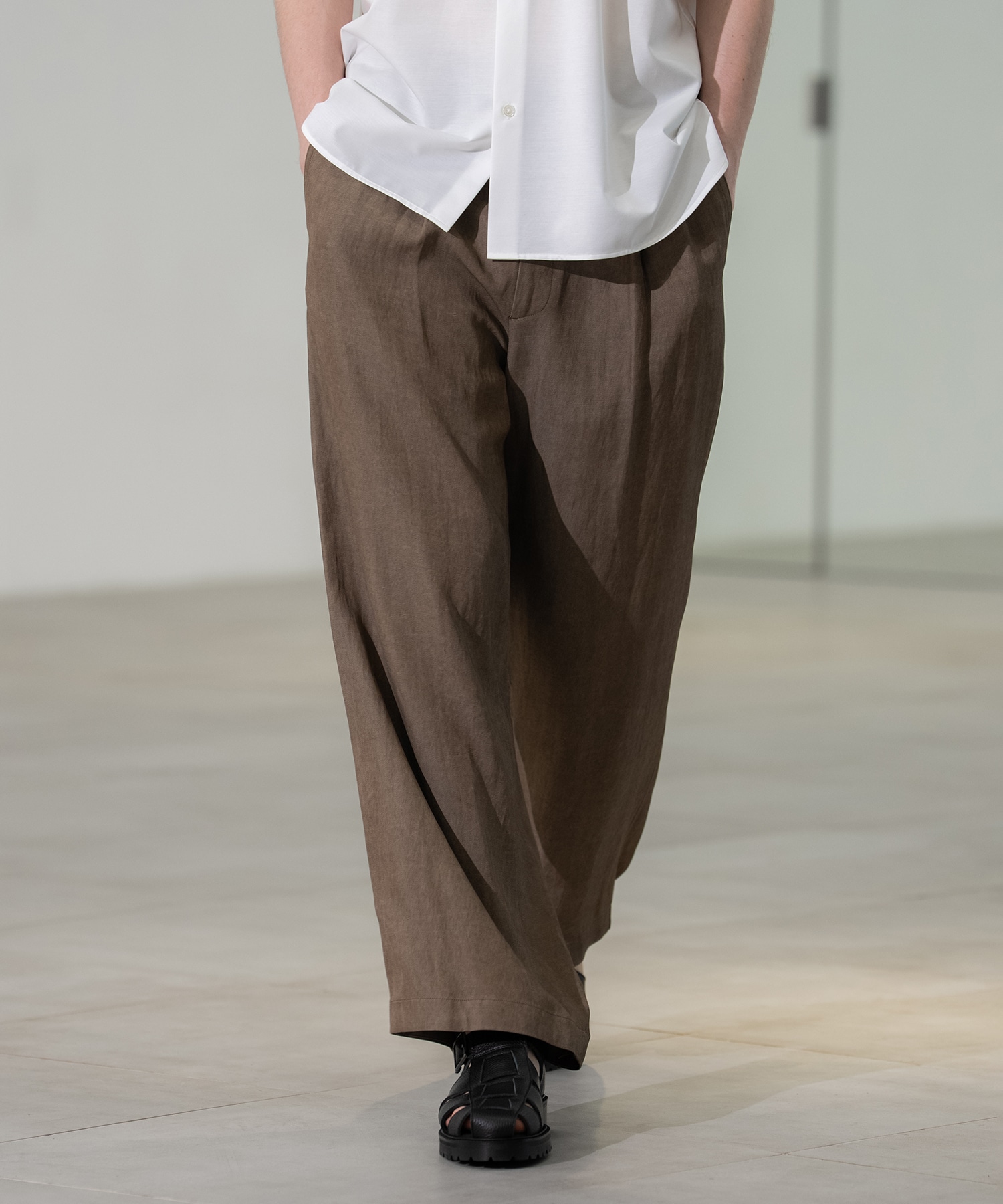 Fade Linen ワイドパンツ