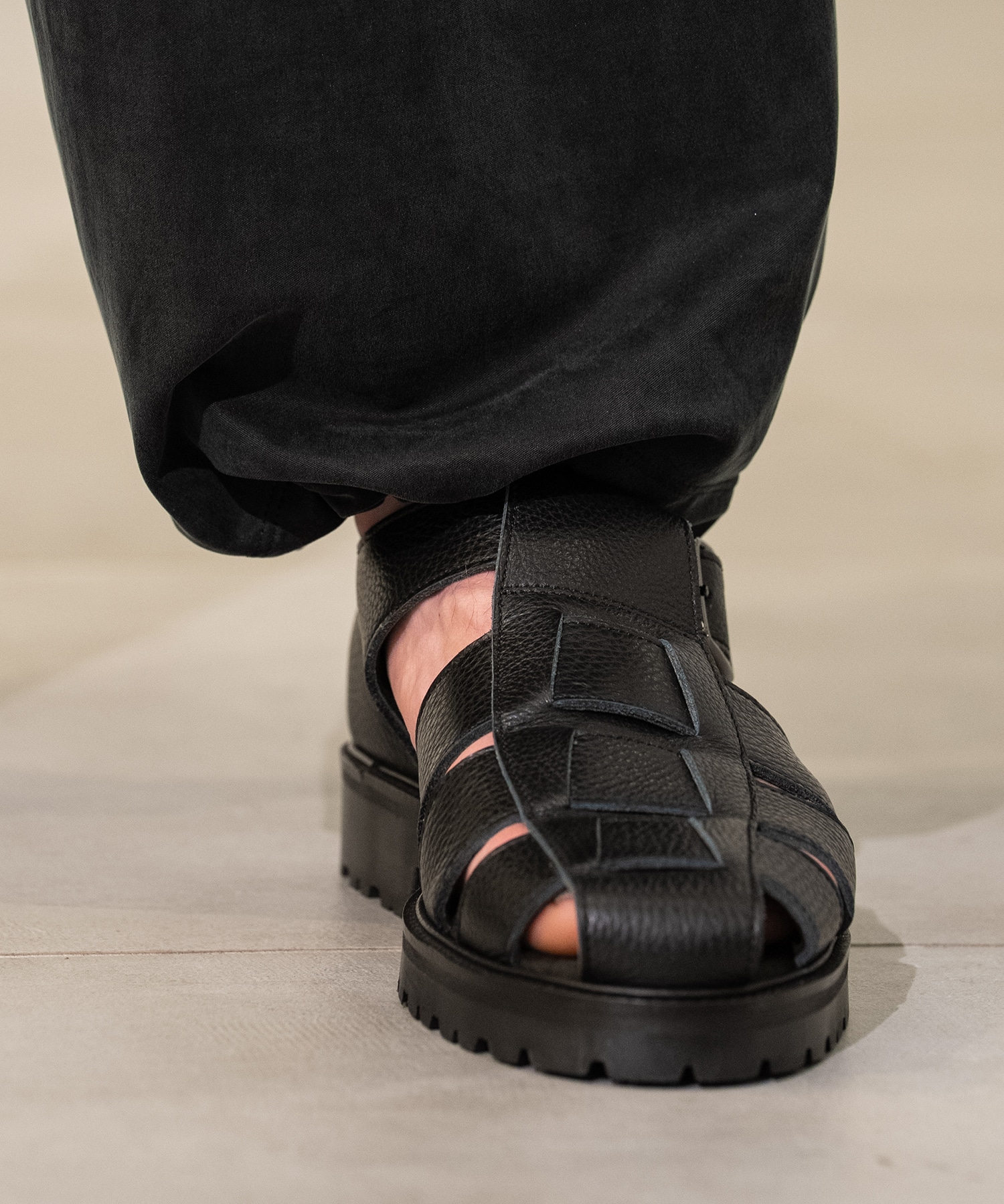 Vibramソール グルカサンダル