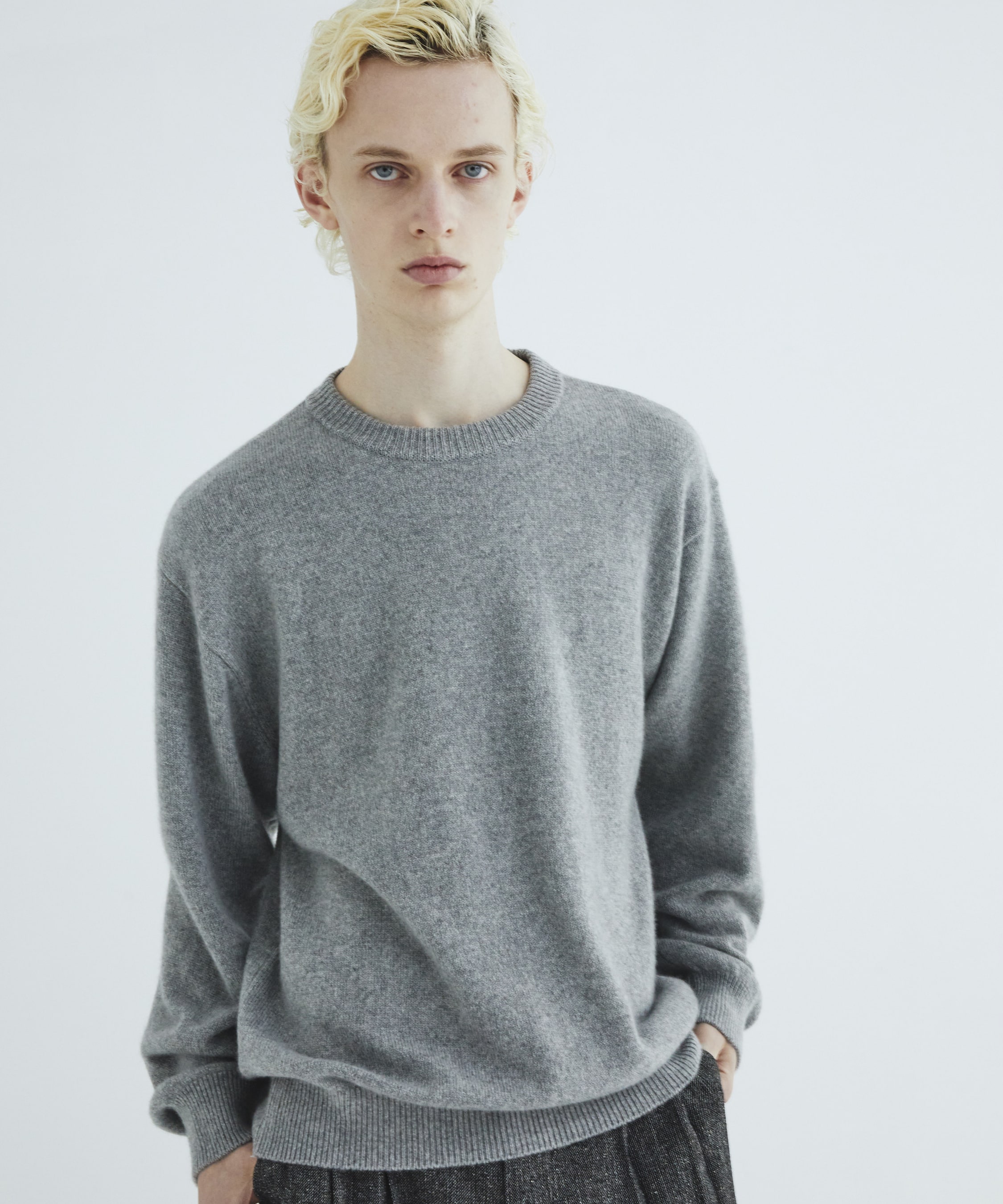 Baby cashmere knit プルオーバー