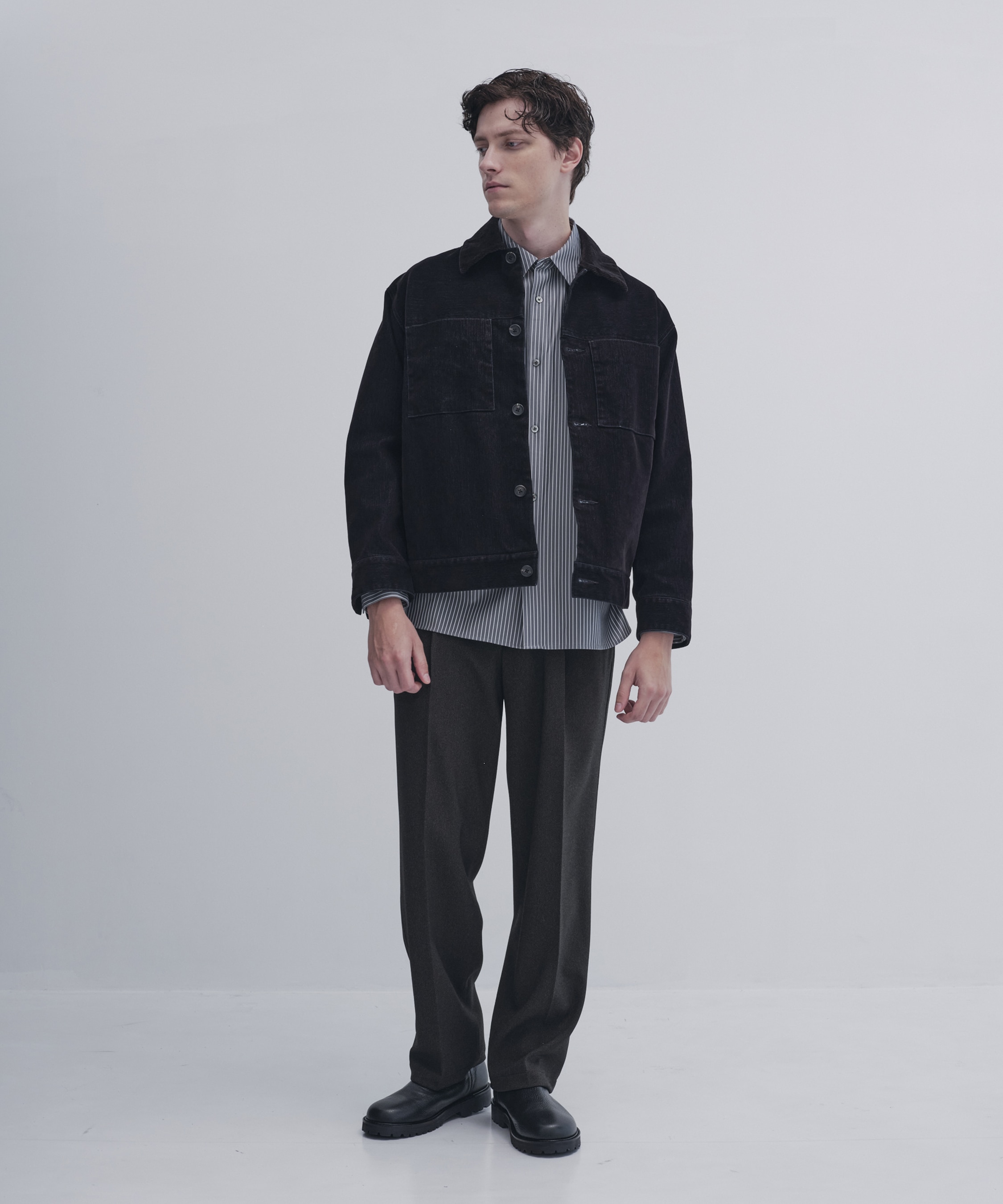 Warm-flex テーパードスラックス