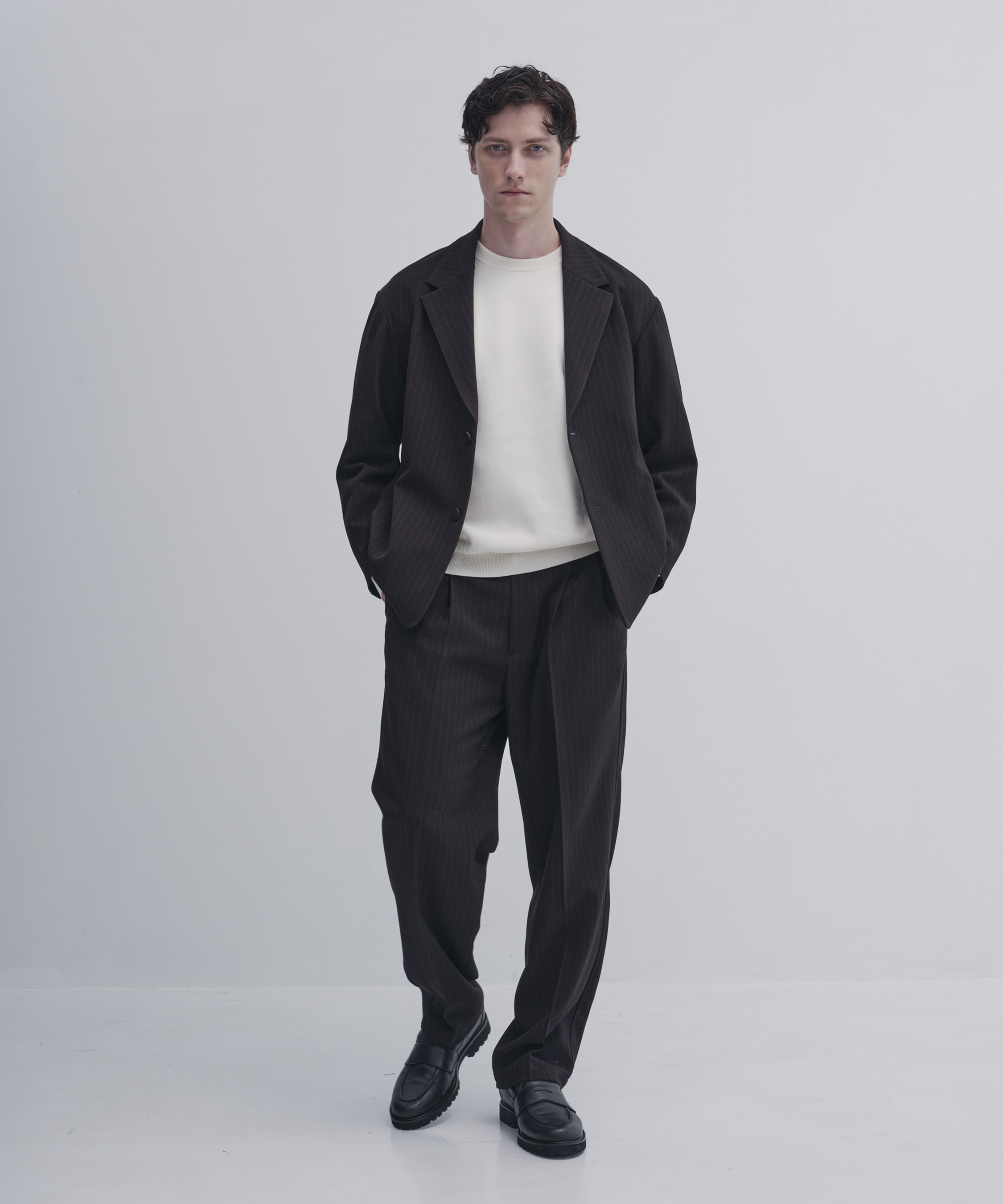 Warm-flex テーパードスラックス