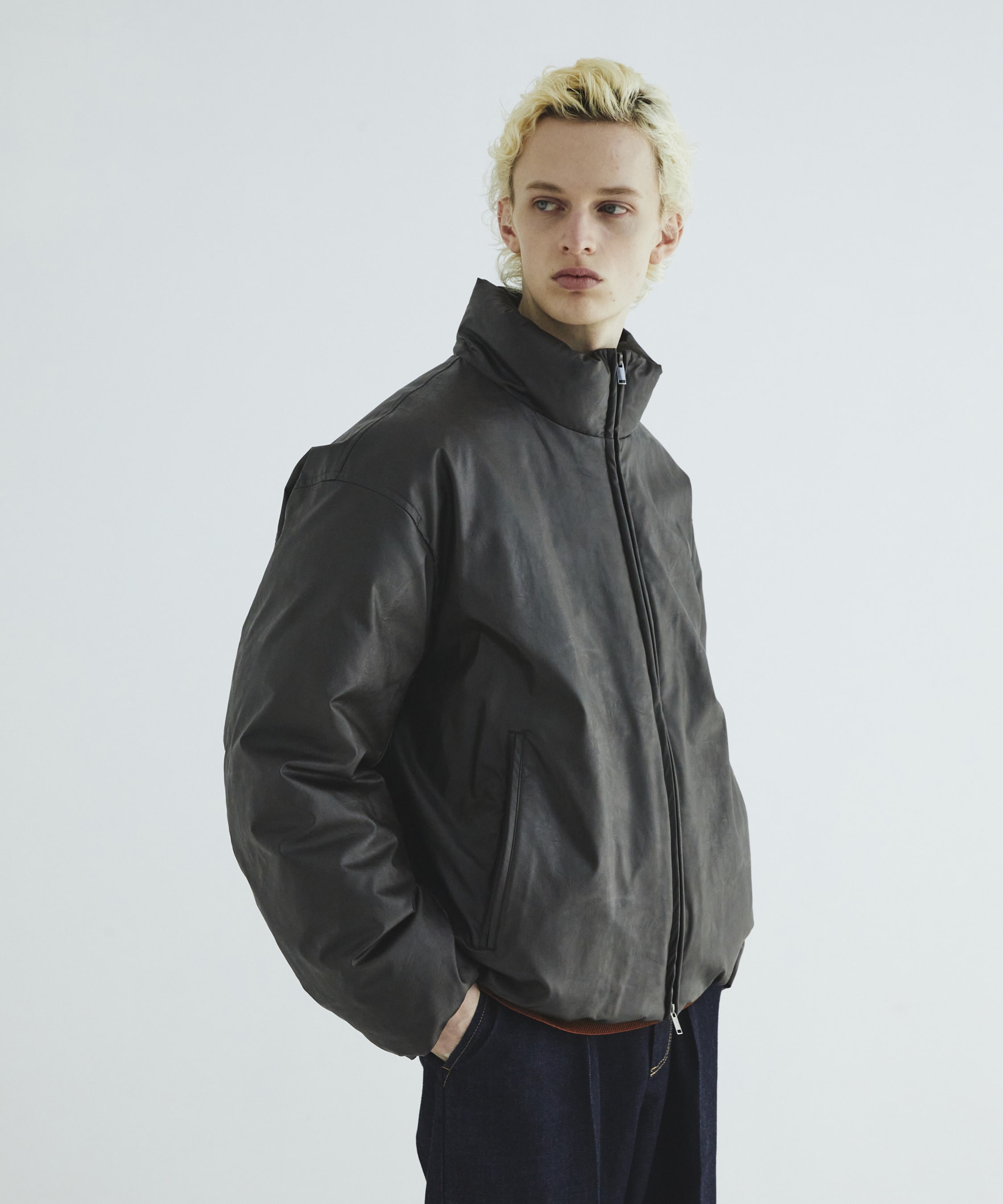 スタンドジップアップダウン