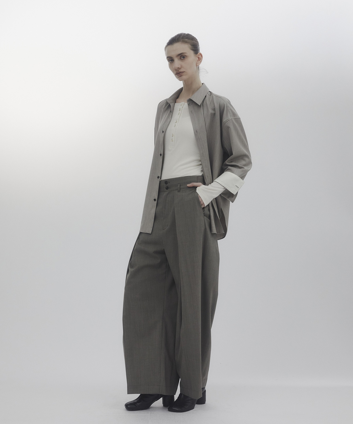 Belt Arranged Tuck Wide Pants