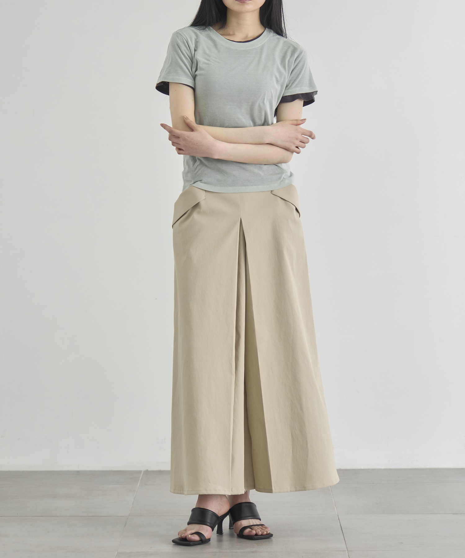 Two Pieces Compact Tee