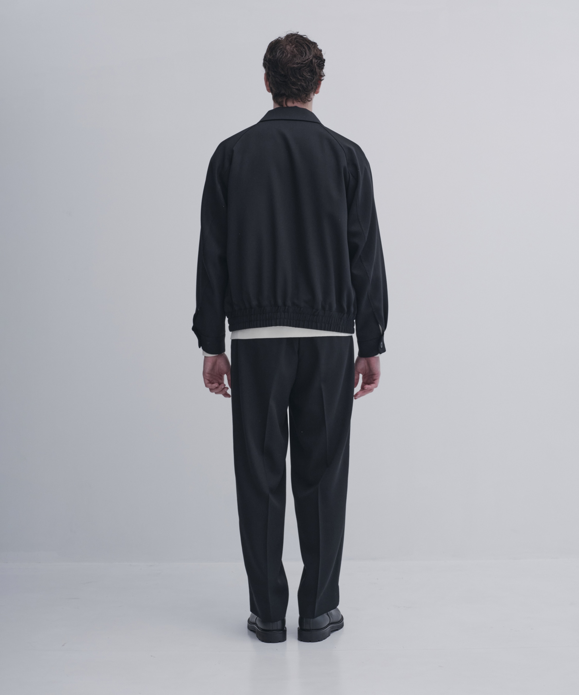 Super multi-flex ジップブルゾン