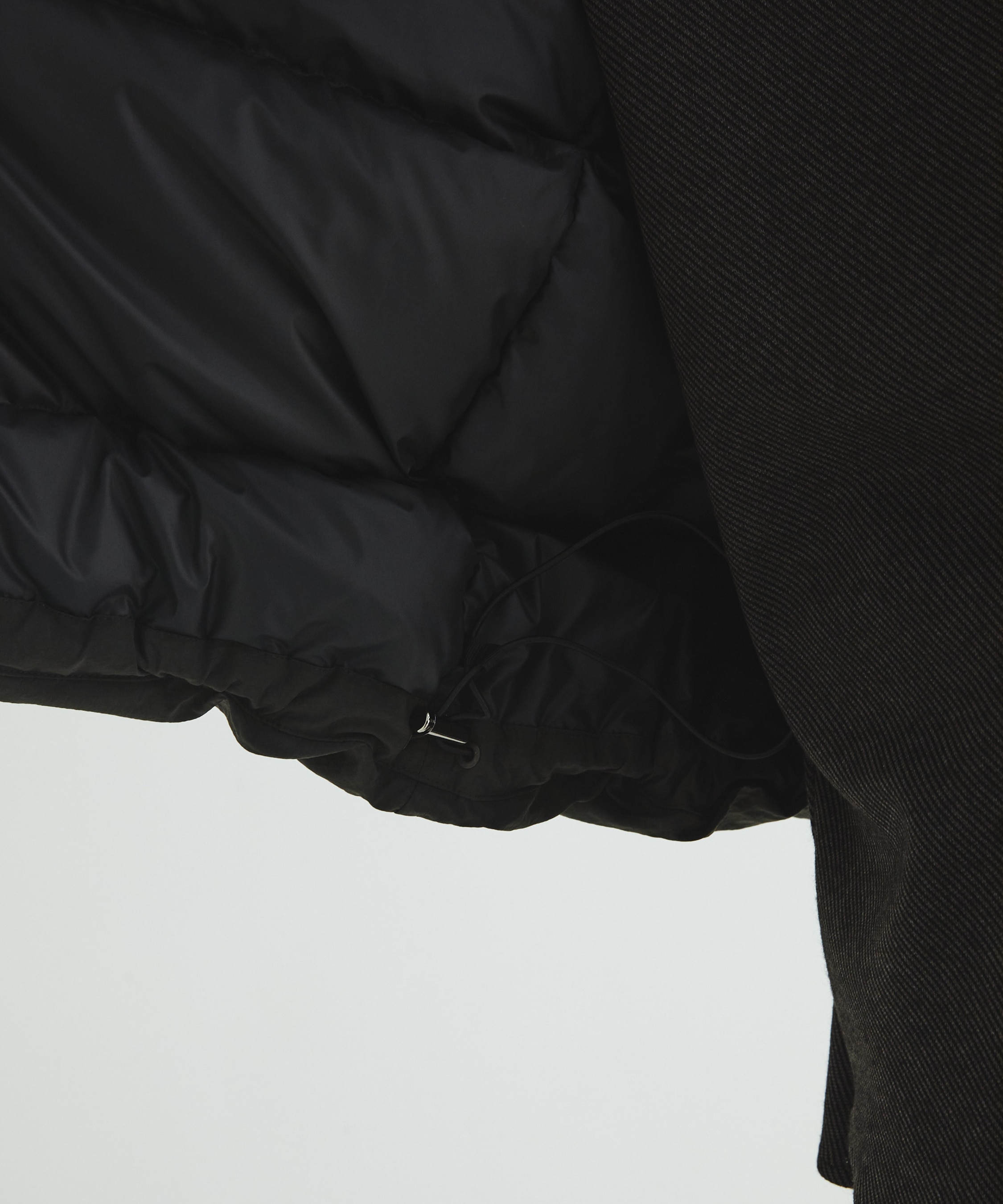 スタンドジップアップダウン