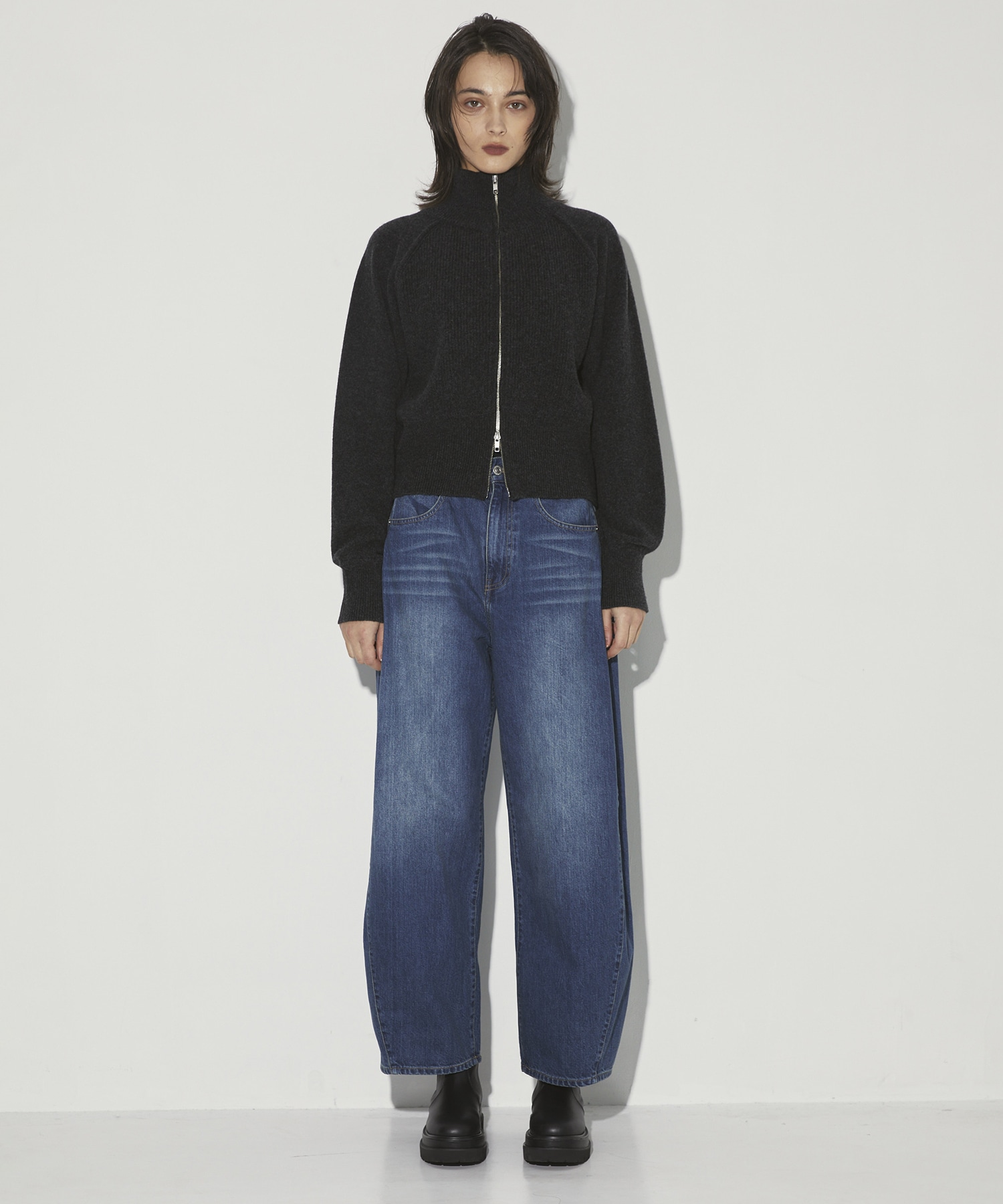 Barrel Denim Pants