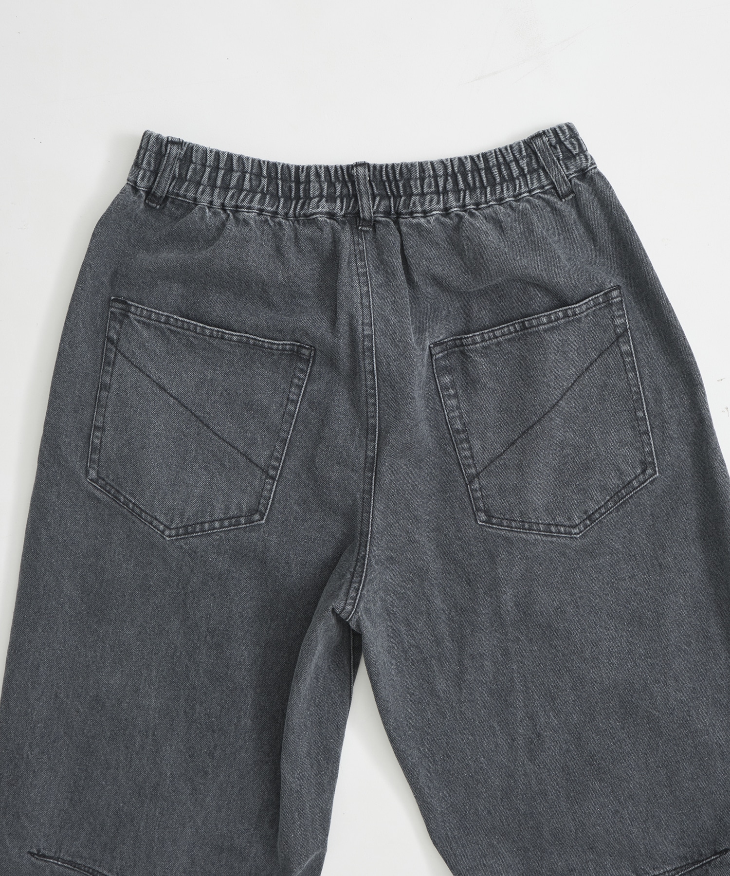 フェードバレルデニムパンツ