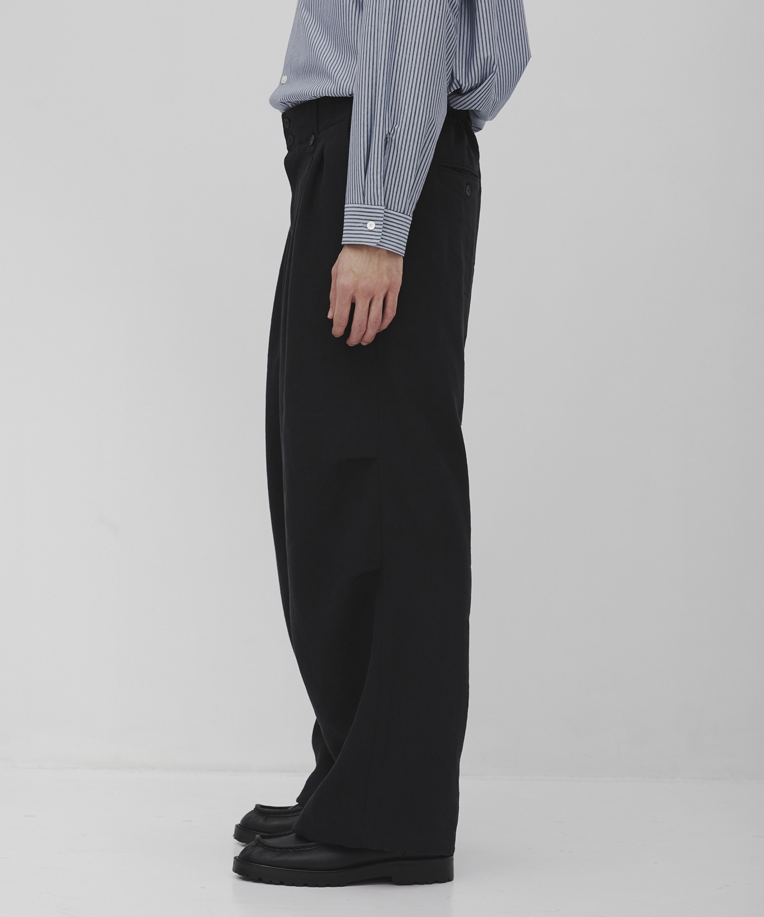 リネンキャンバス パラシュートパンツ