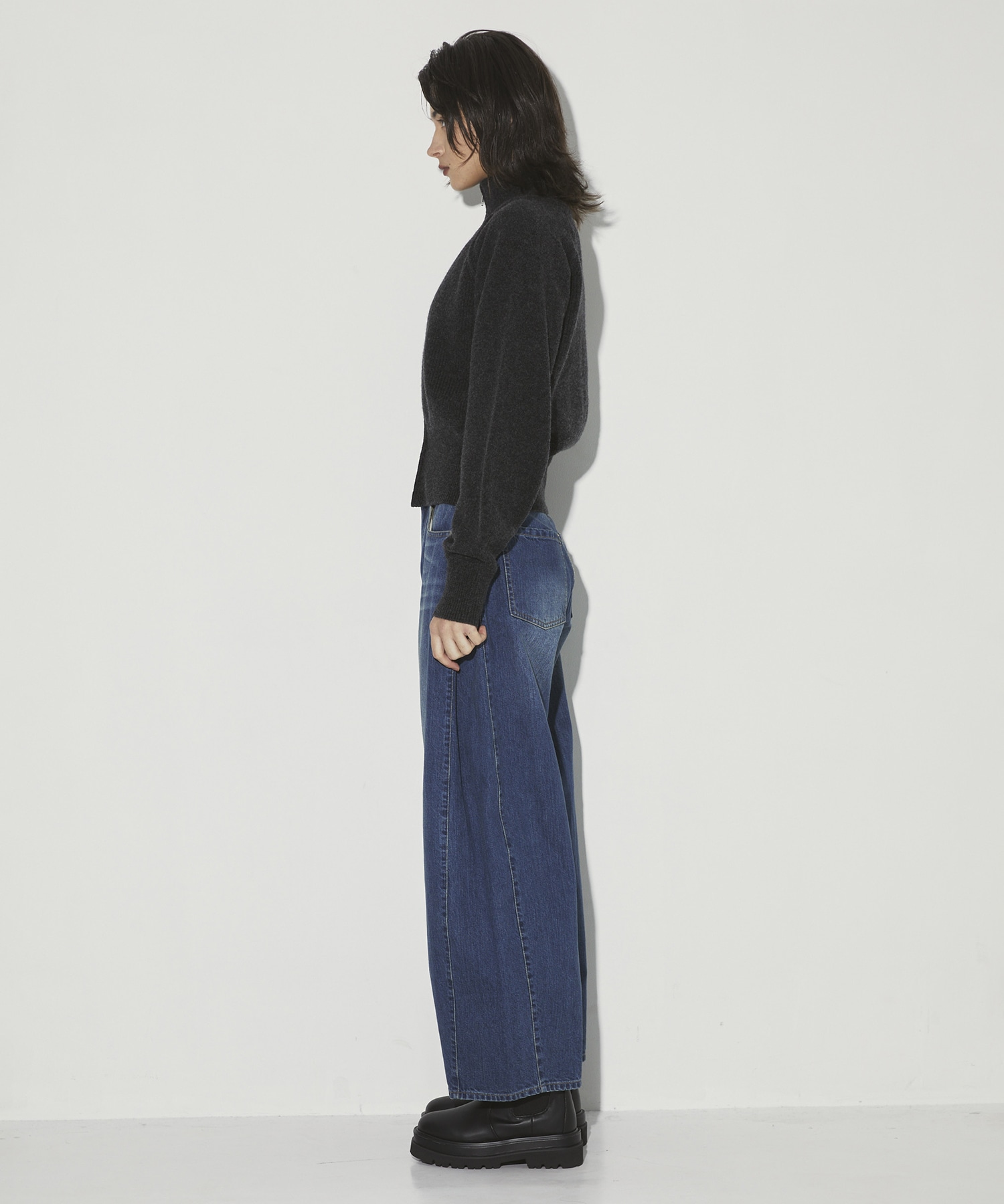 Barrel Denim Pants