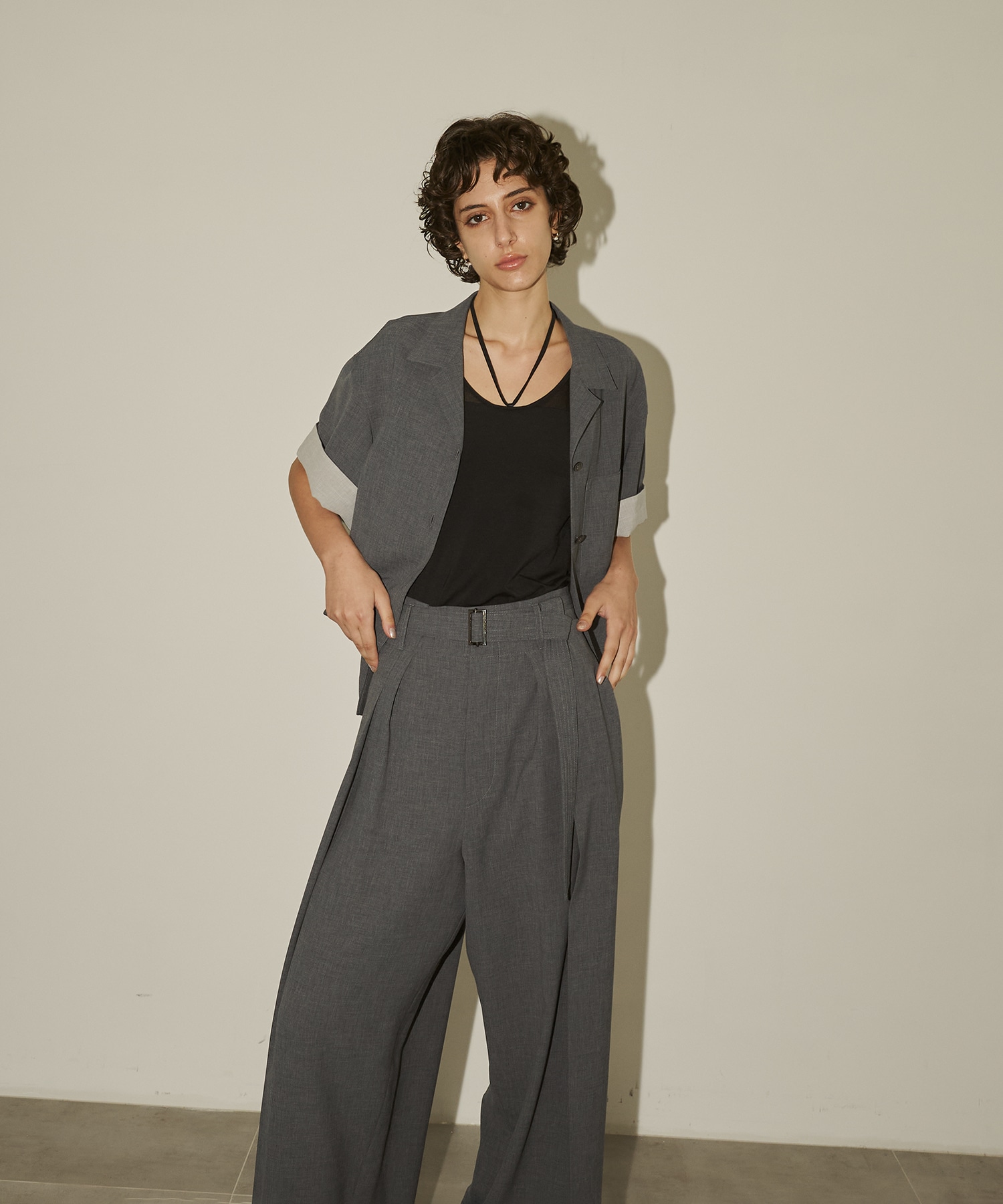 Bicolor Sleeve Short Shirt