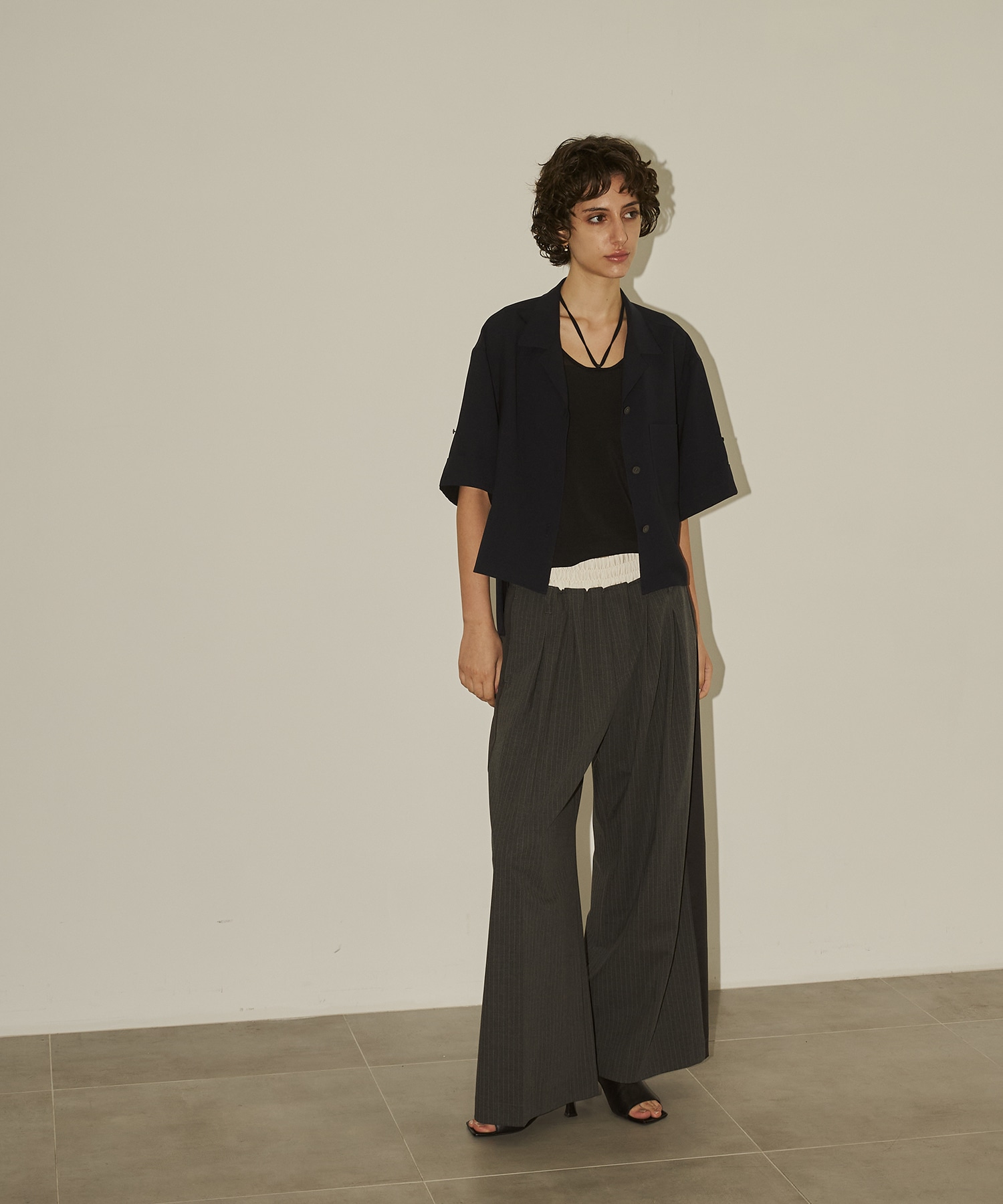 Bicolor Sleeve Short Shirt