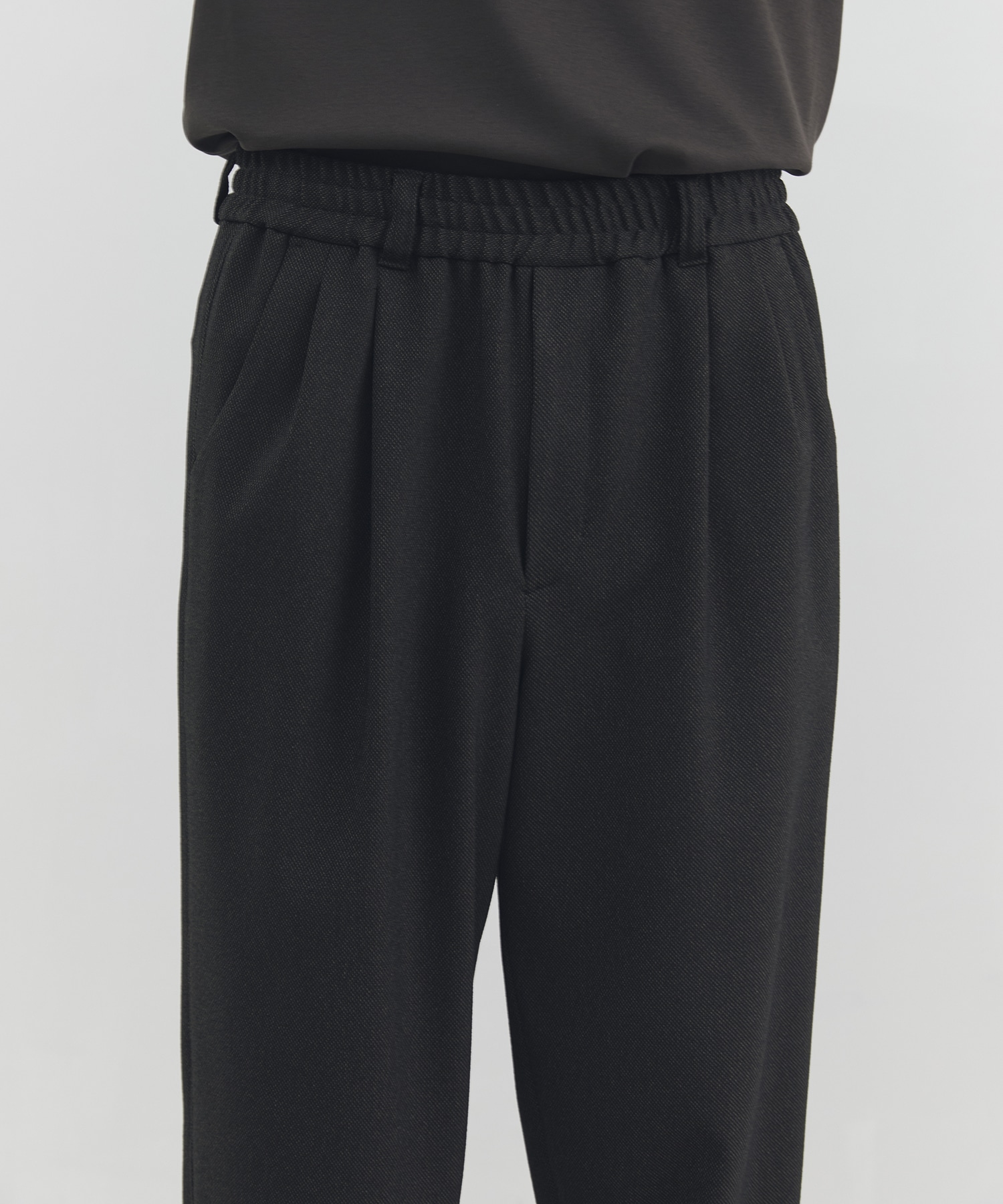 Multi-flex II ワイドテーパードパンツ