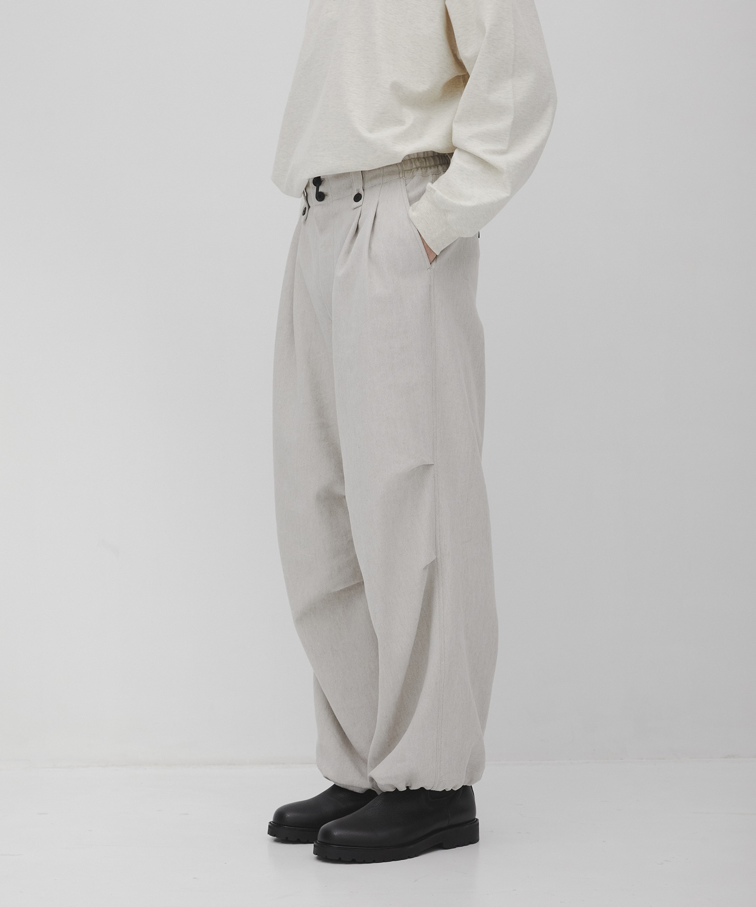 リネンキャンバス パラシュートパンツ
