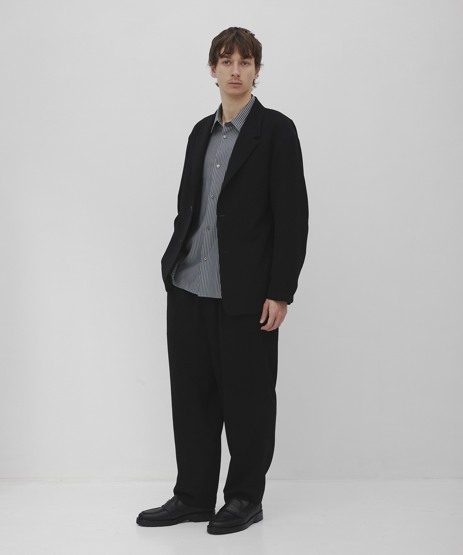 Multi-flex ワイドテーパードパンツ