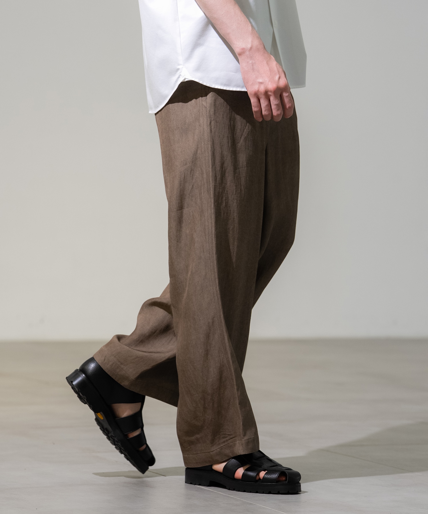 Fade Linen ワイドパンツ