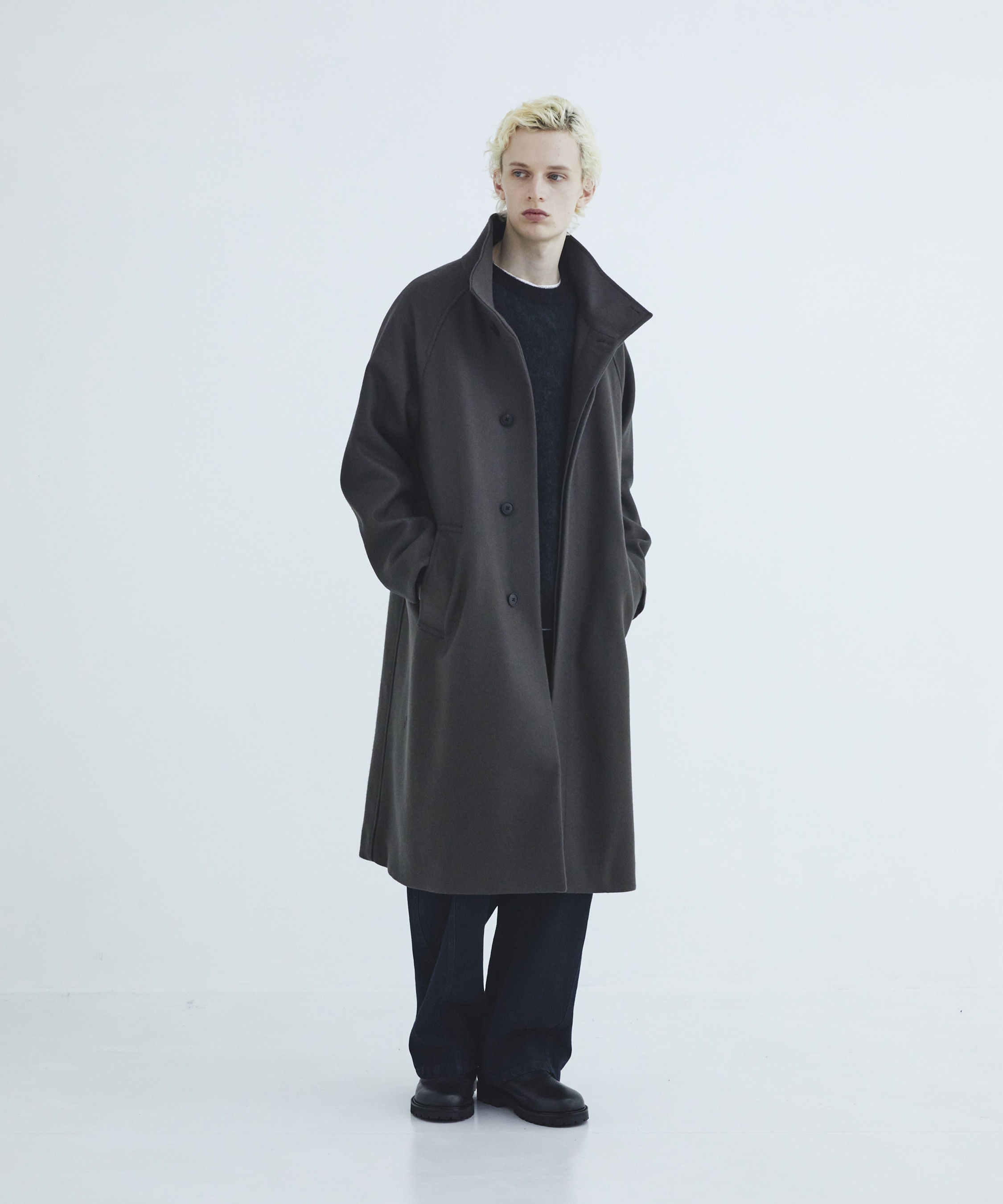 Premium meltonスタンドコート