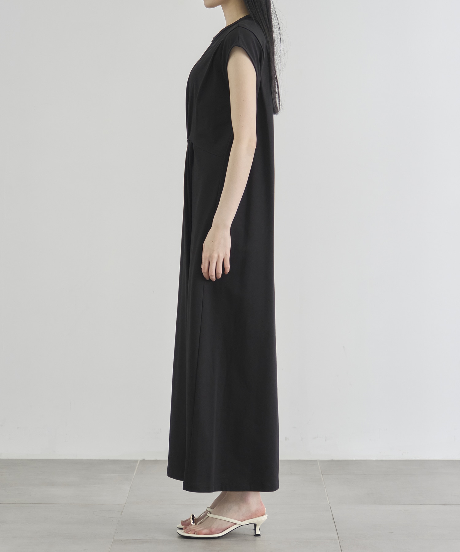 Shoulder Tuck Twist Dress