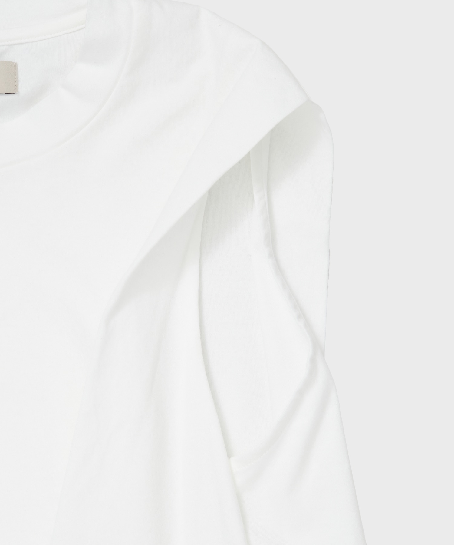 Cape Nosleeve Tshirt