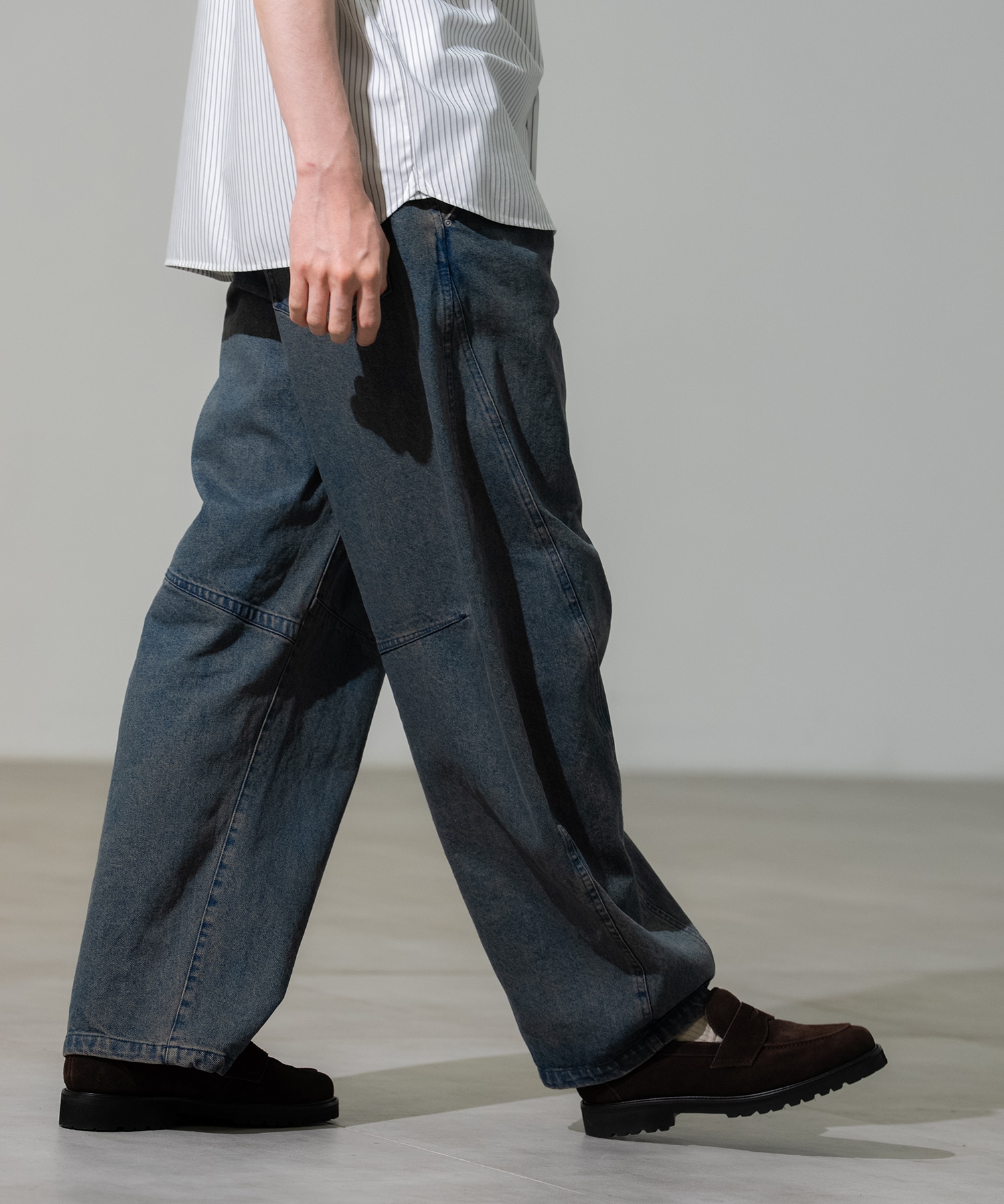 フェードバレルデニムパンツ