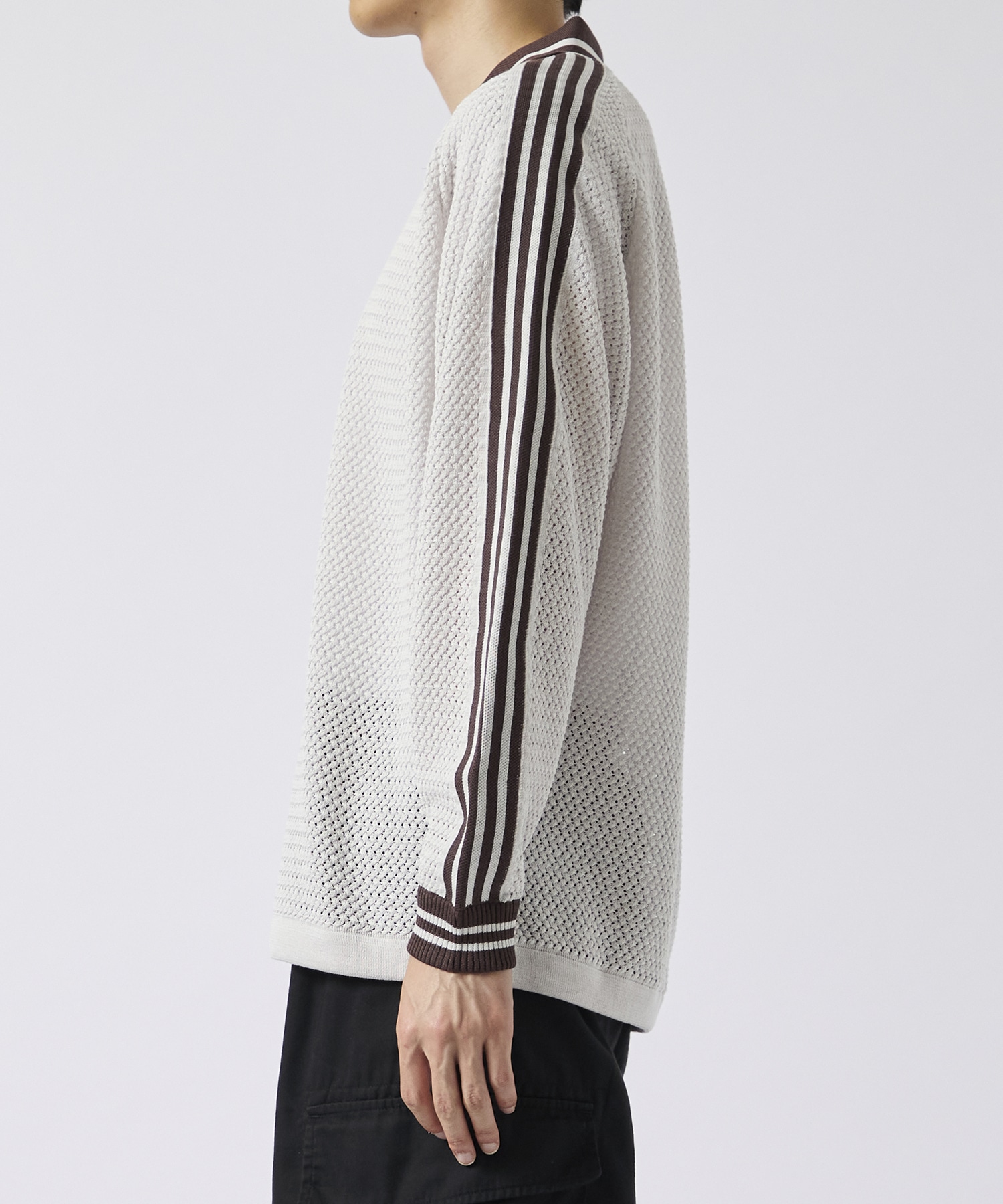 Mesh knit game shirt