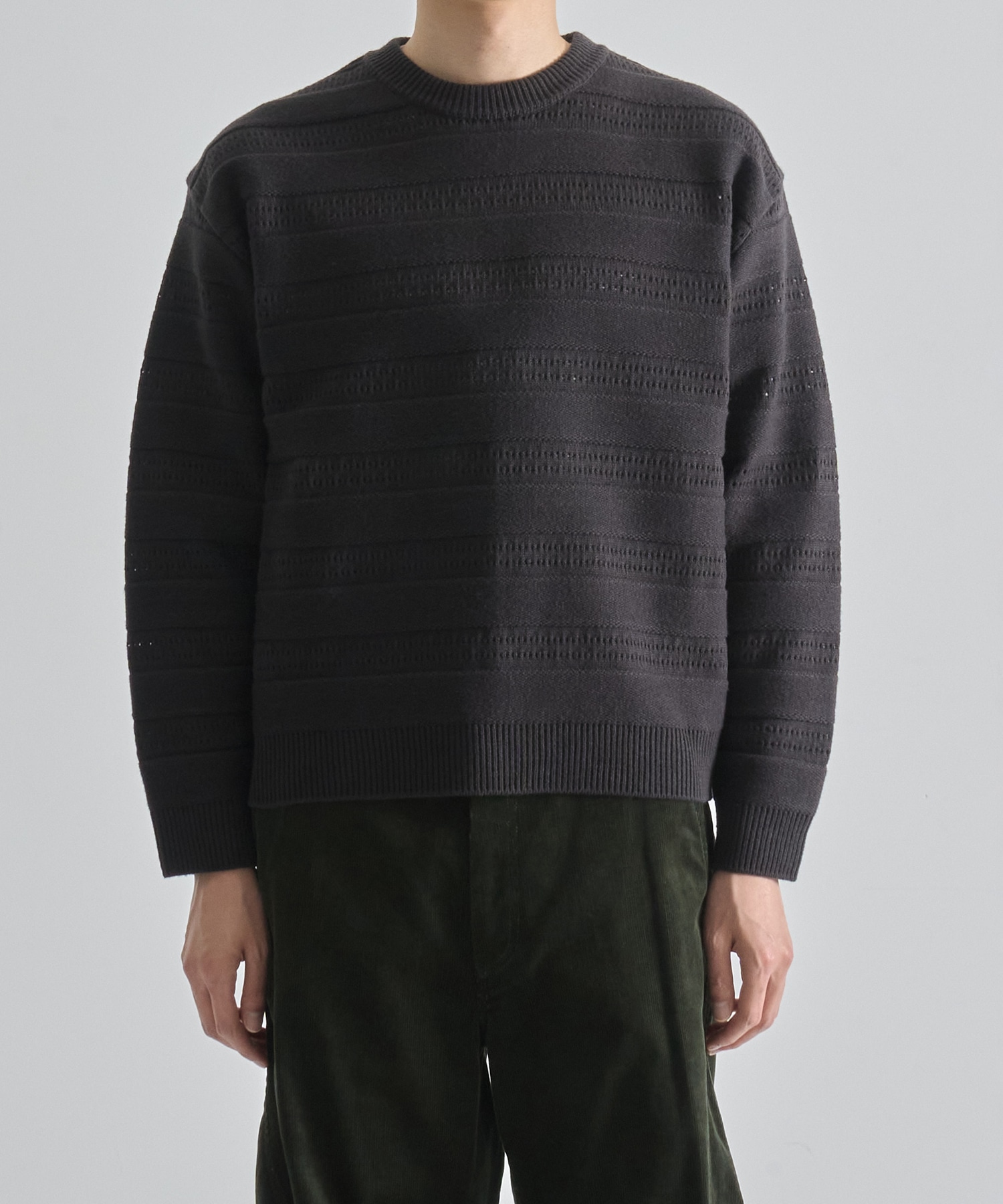 Embossed kint プルオーバー