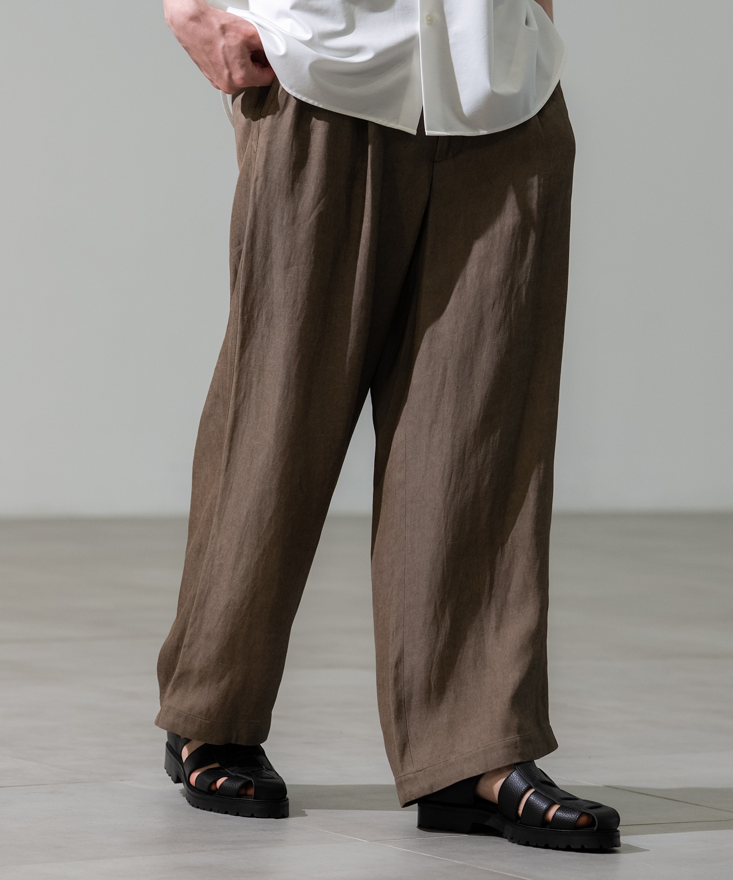 Fade Linen ワイドパンツ