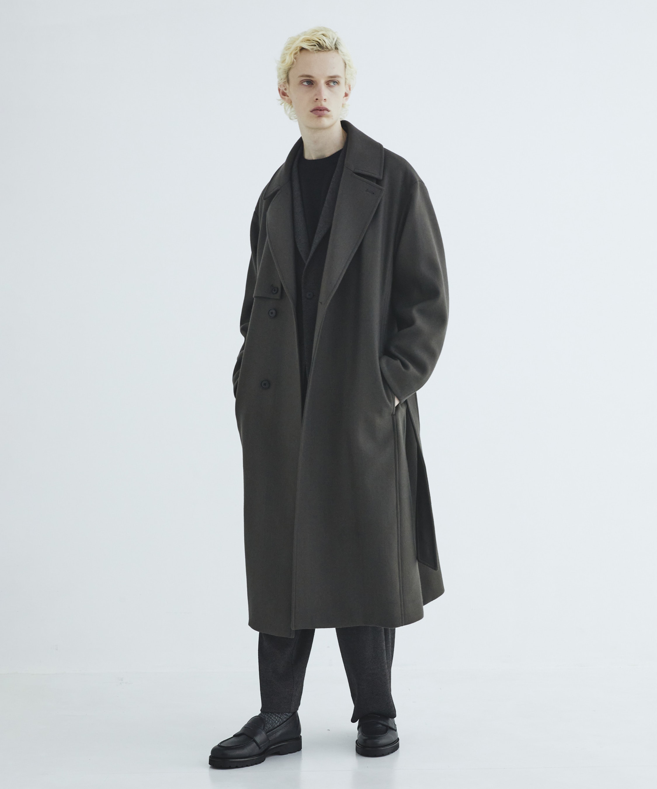 Premium meltonベルテッドコート