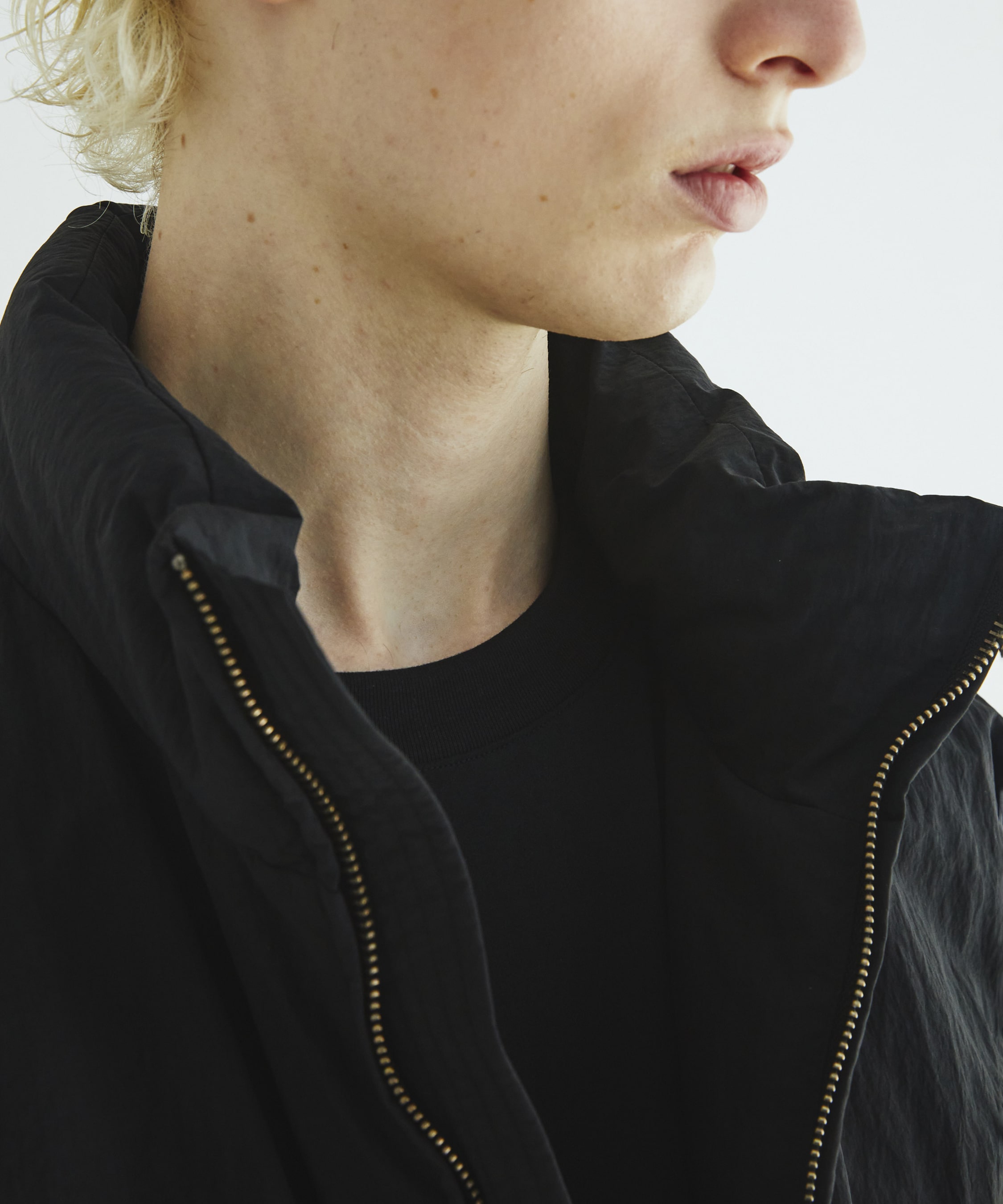 スタンドジップアップダウン