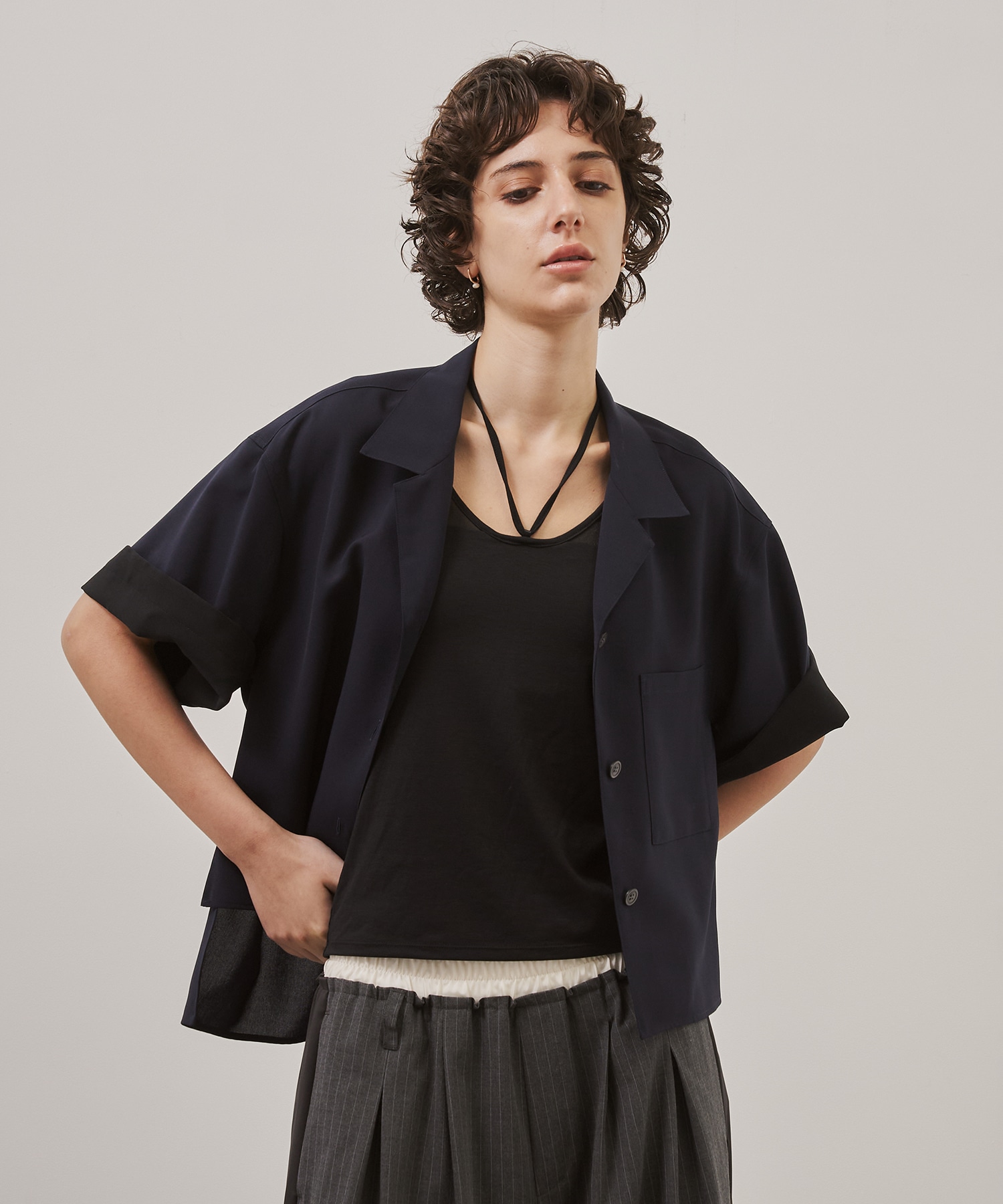 Bicolor Sleeve Short Shirt