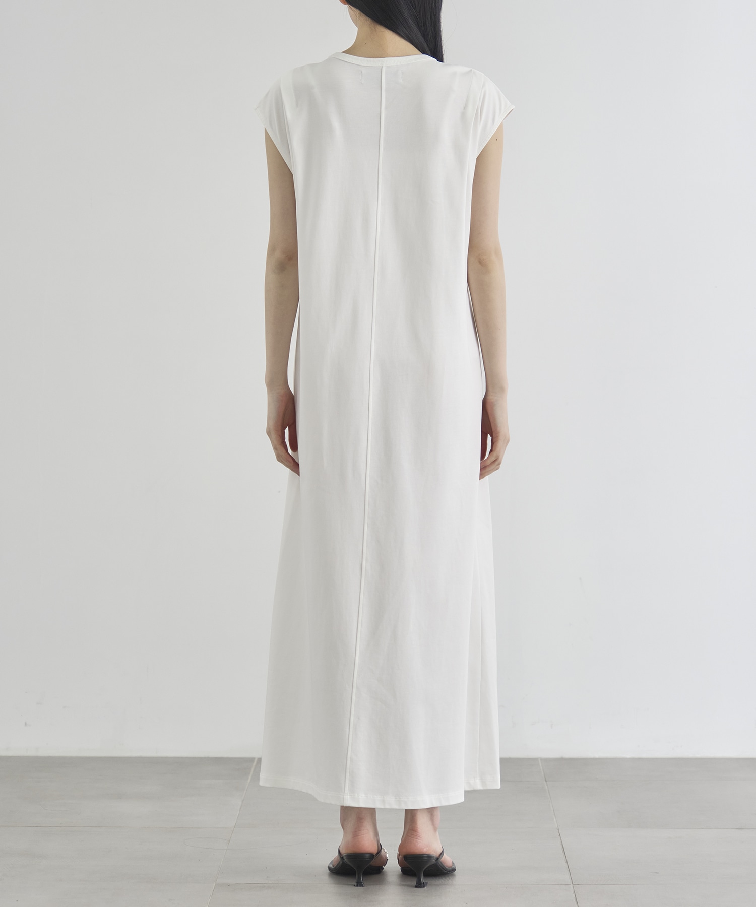 Shoulder Tuck Twist Dress