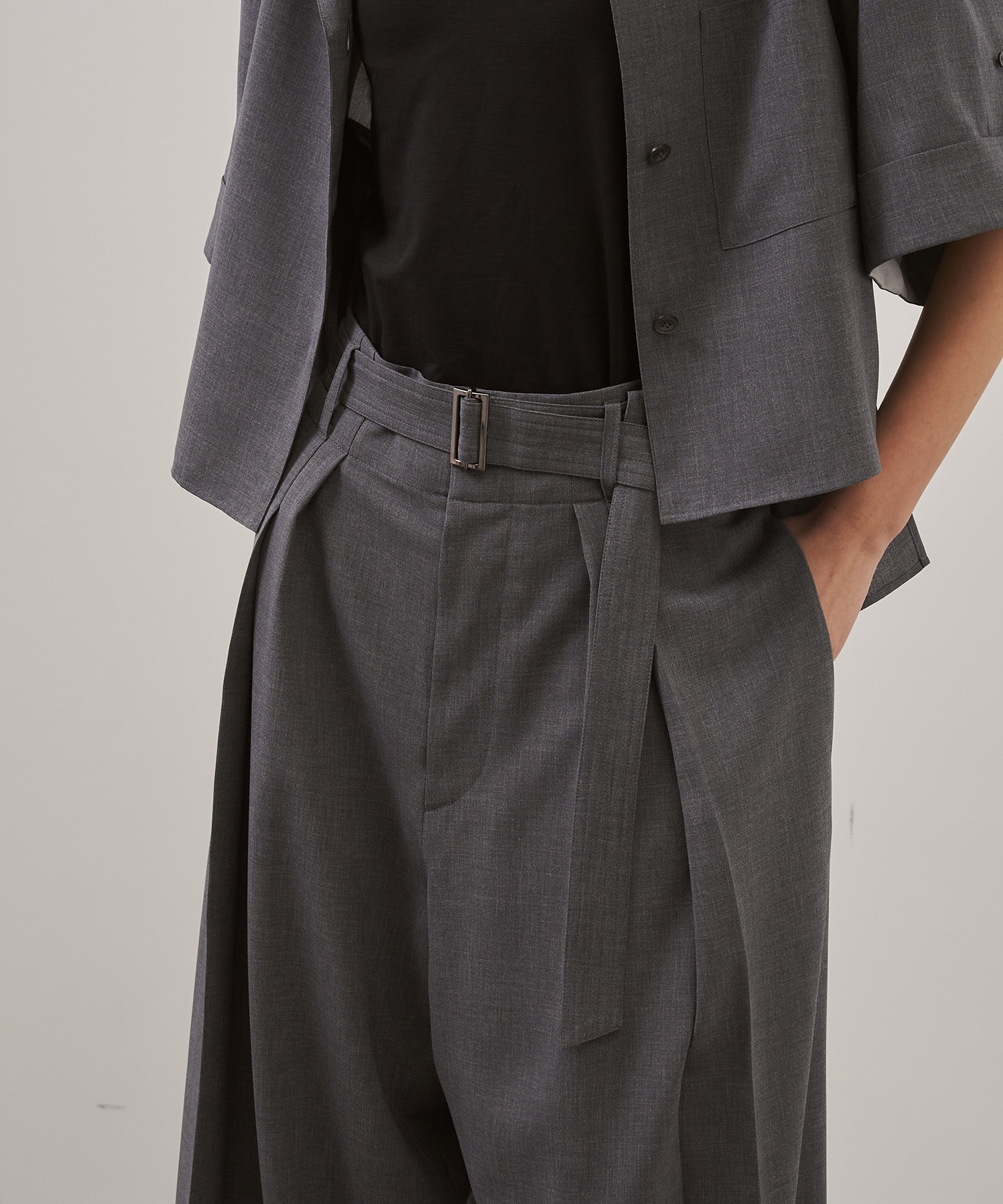 Belt Tuck Pants