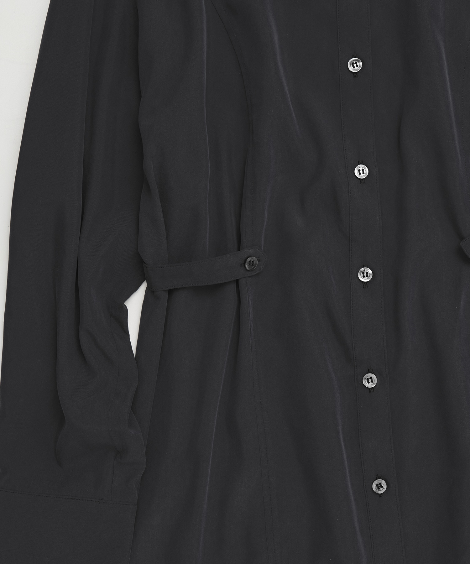 Asymmetry Hem Shirt