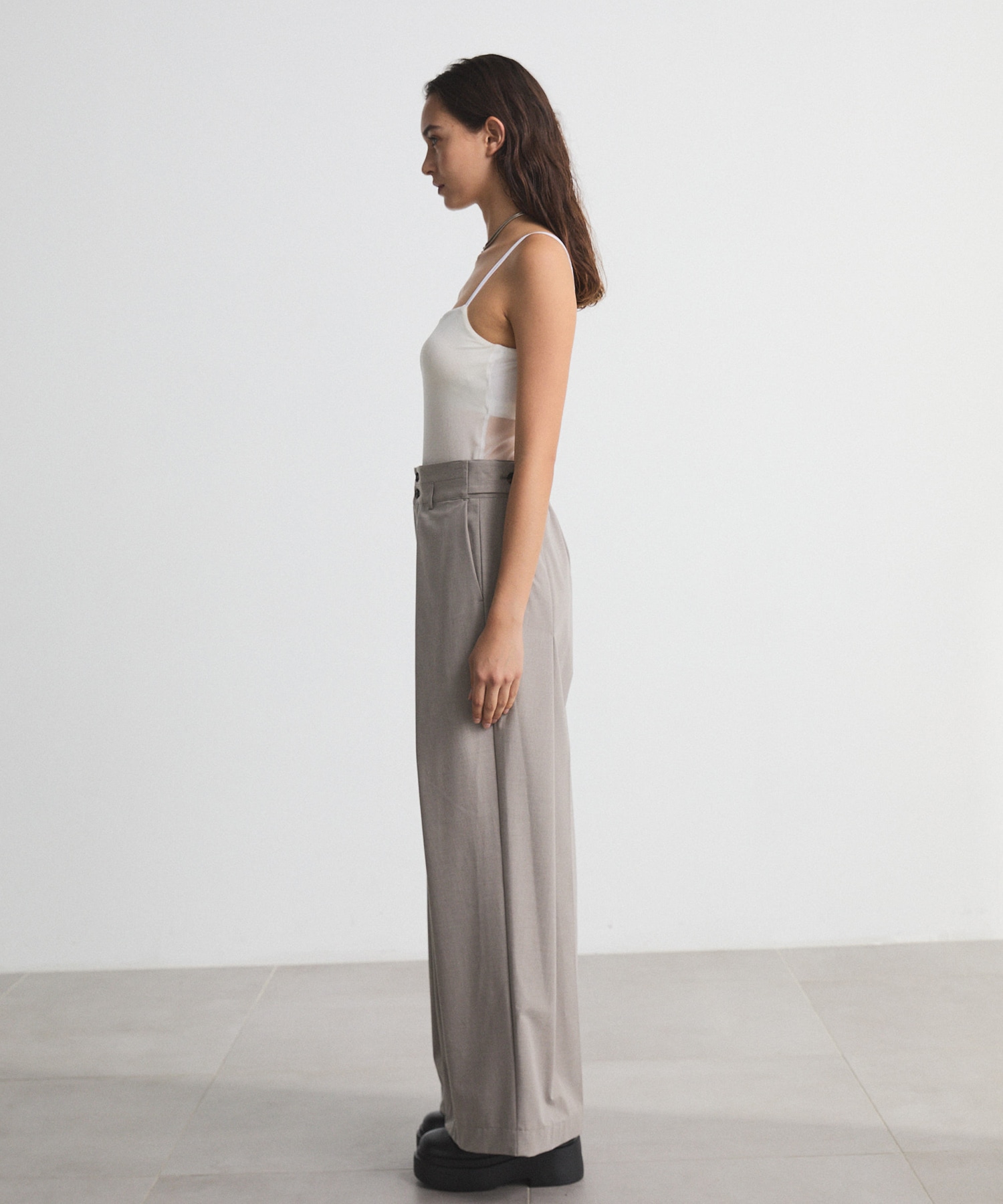 Belt Arranged Tuck Wide Pants