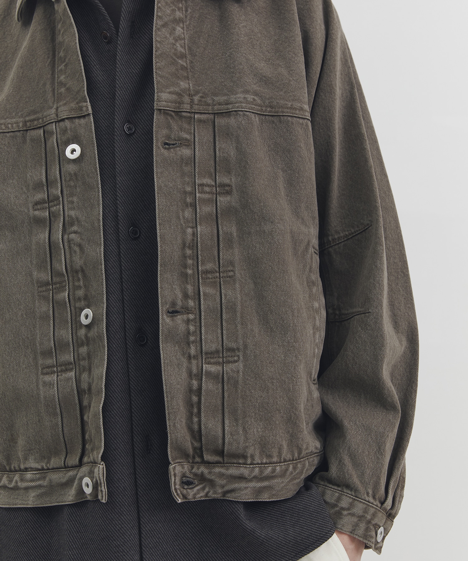 フェードデニムブルゾン