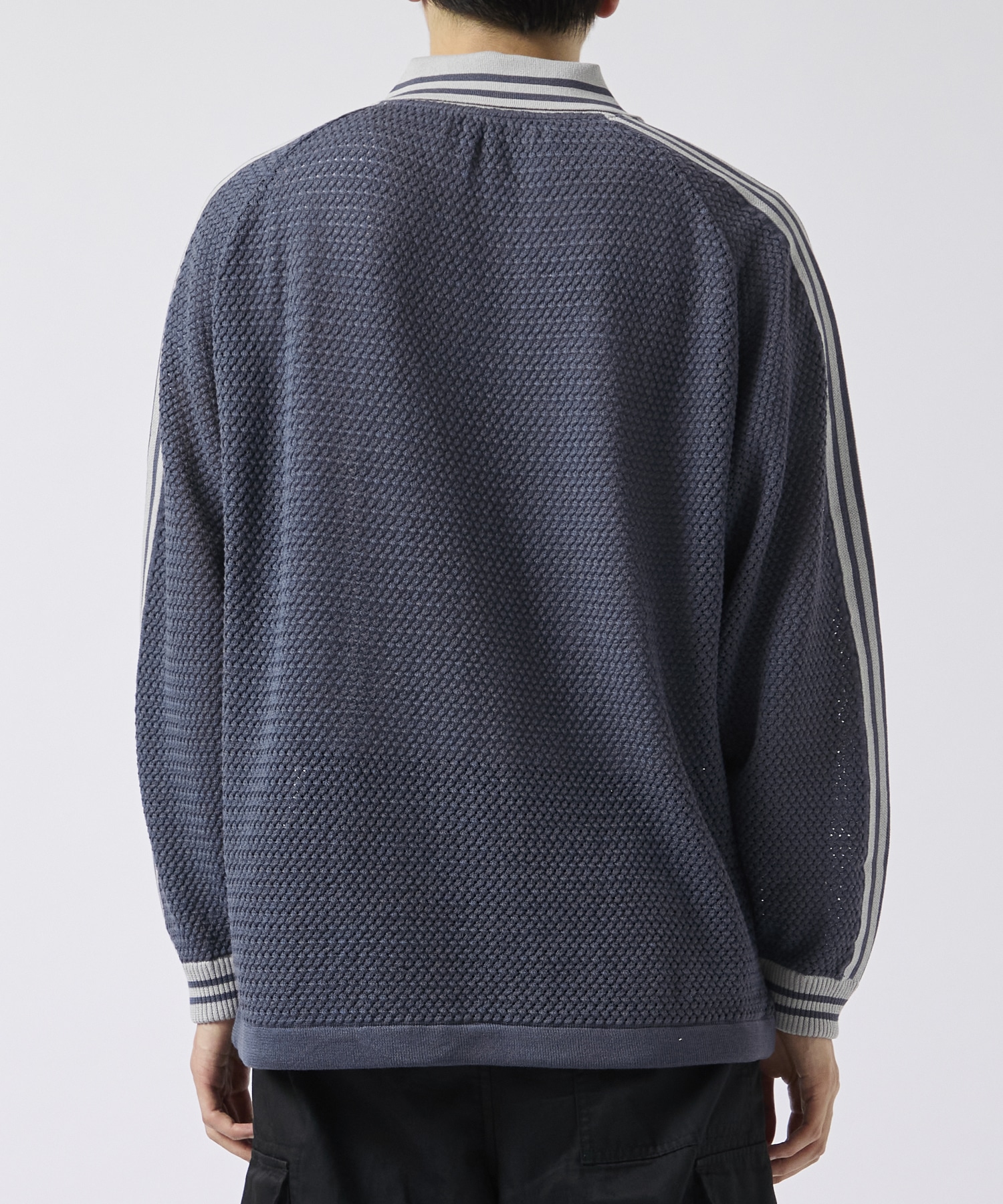 Mesh knit game shirt