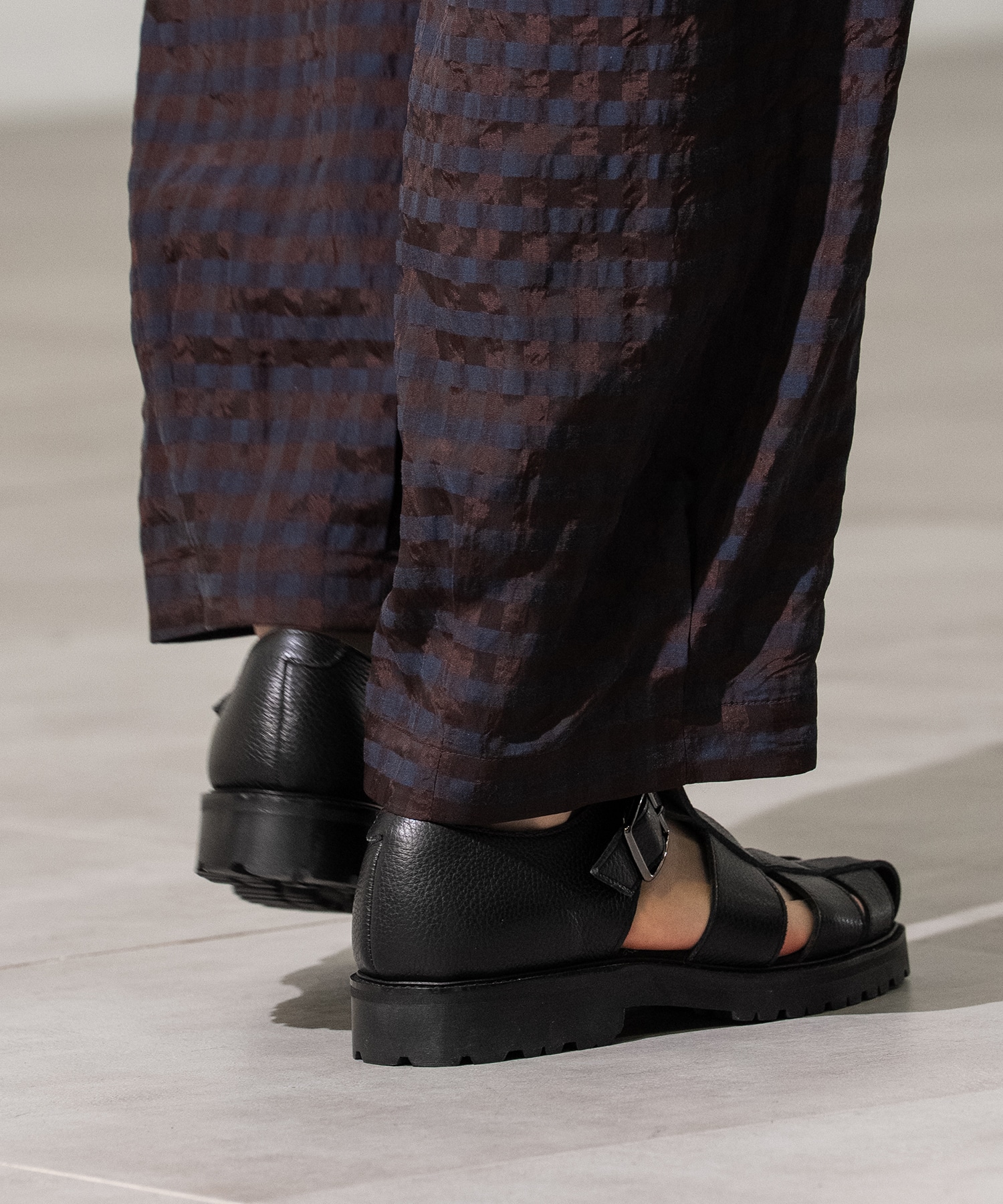 Vibramソール グルカサンダル