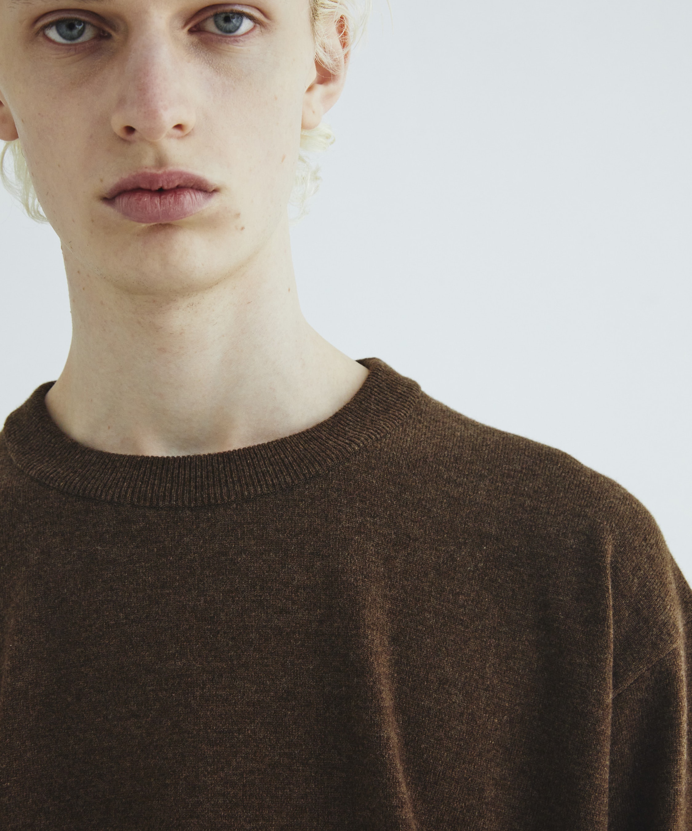 Ultra fine wool ニットプルオーバー