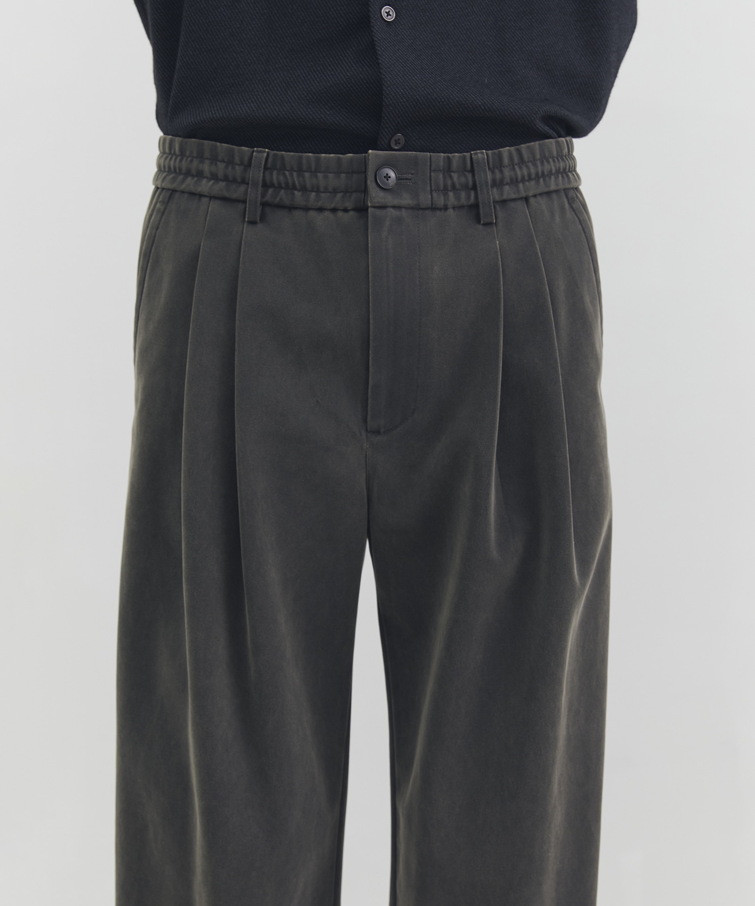 エイジングスウェードイージーパンツ