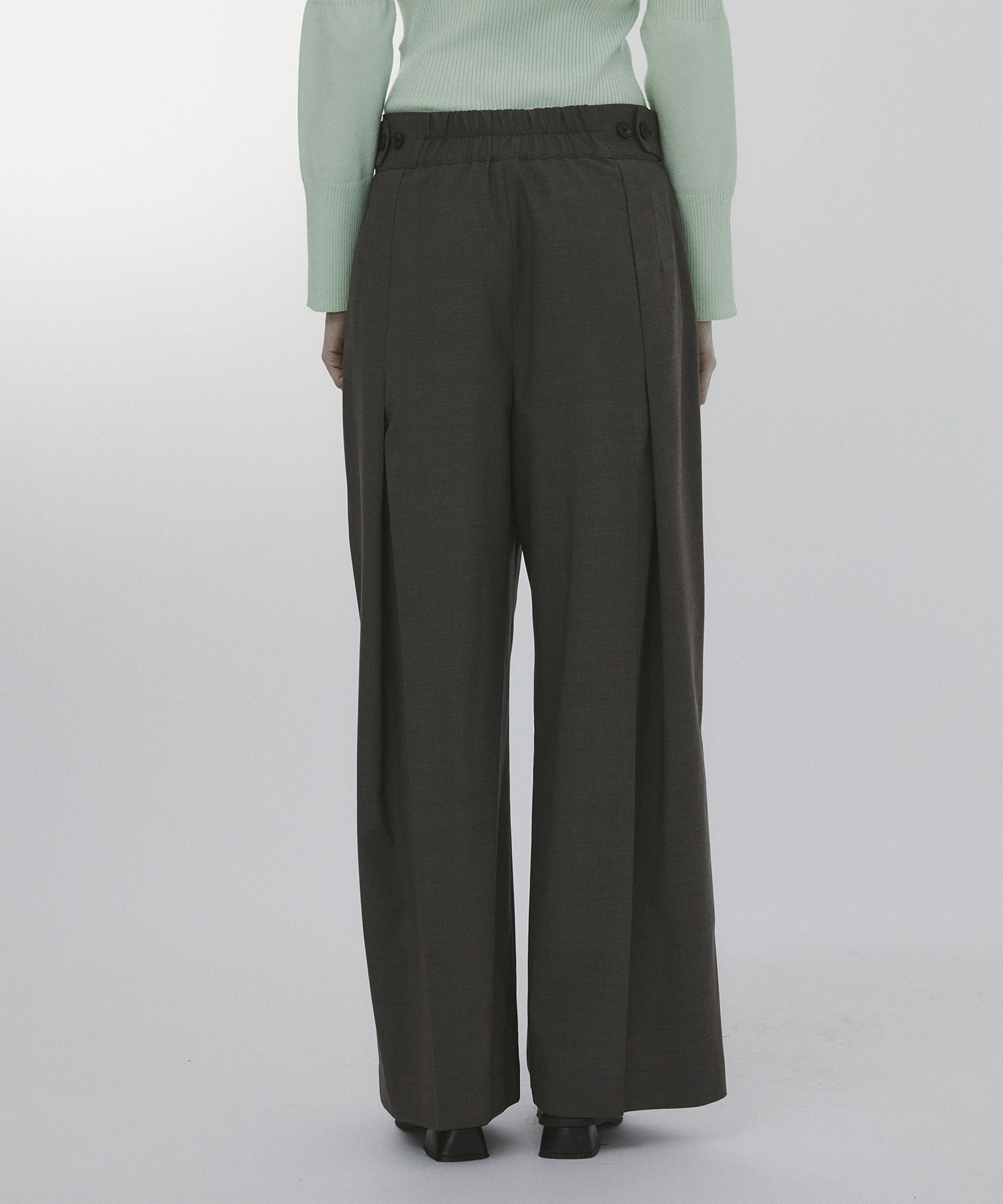 Belt Arranged Tuck Wide Pants